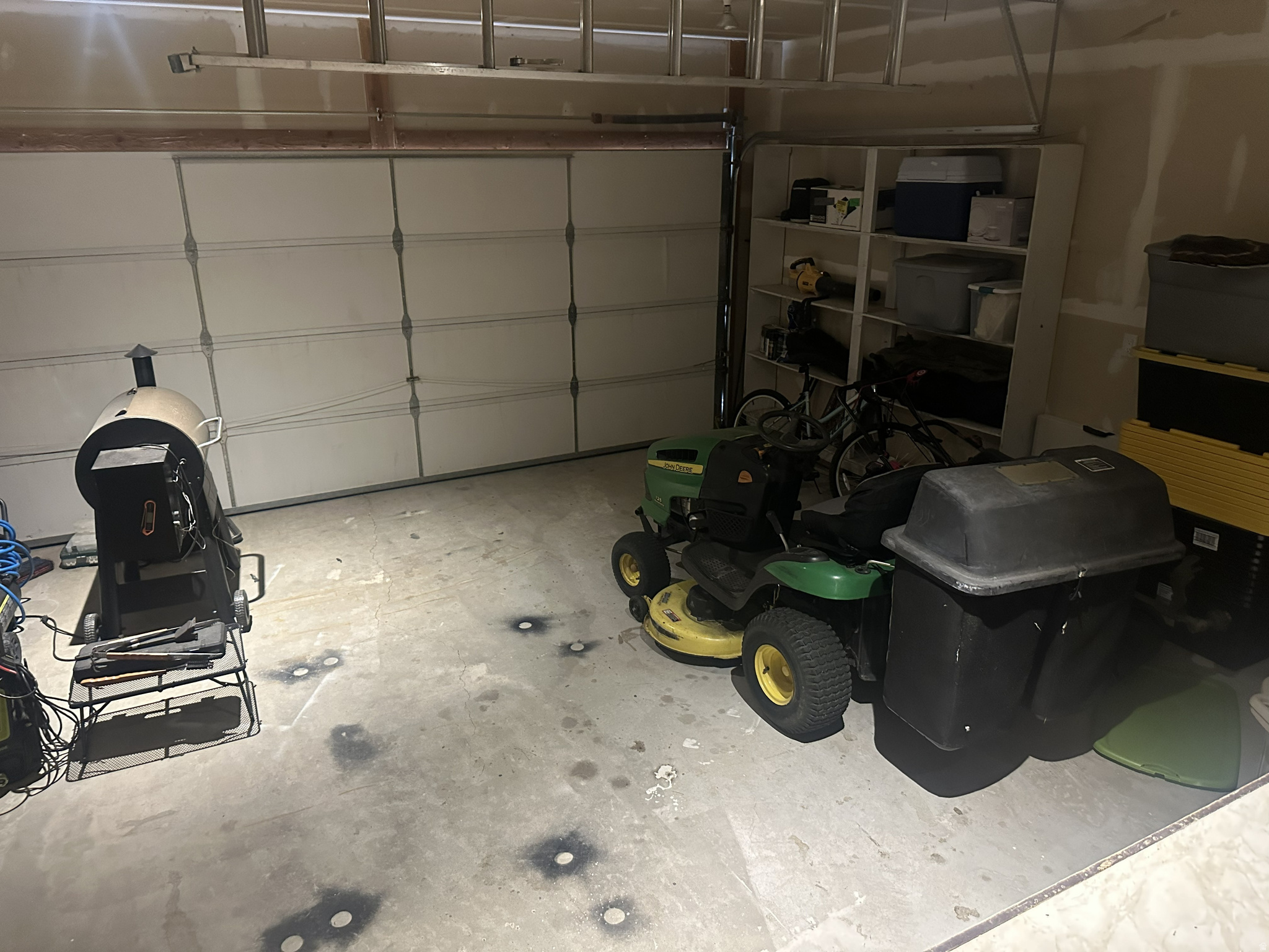 main property photo 13