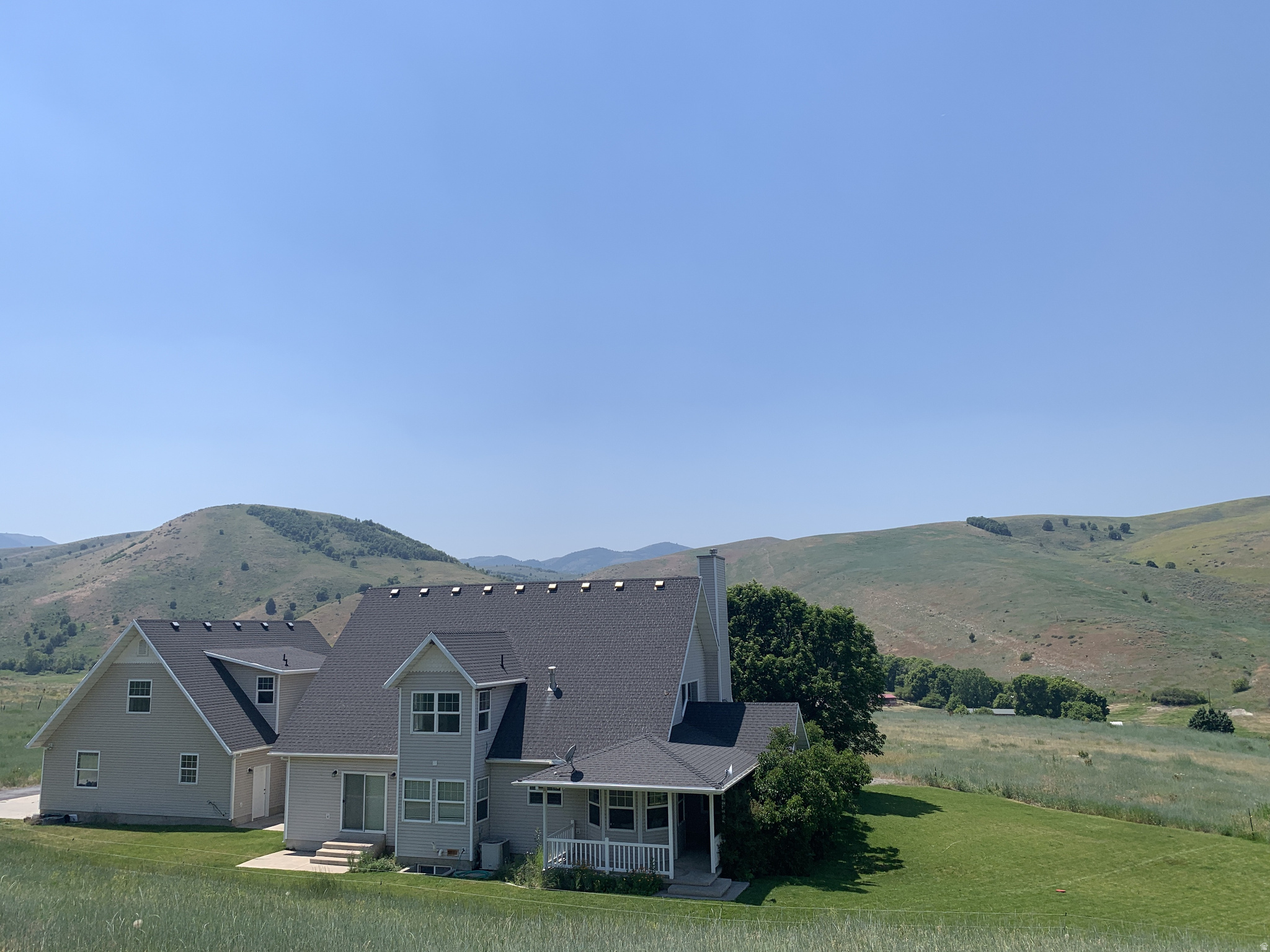 main property photo 50