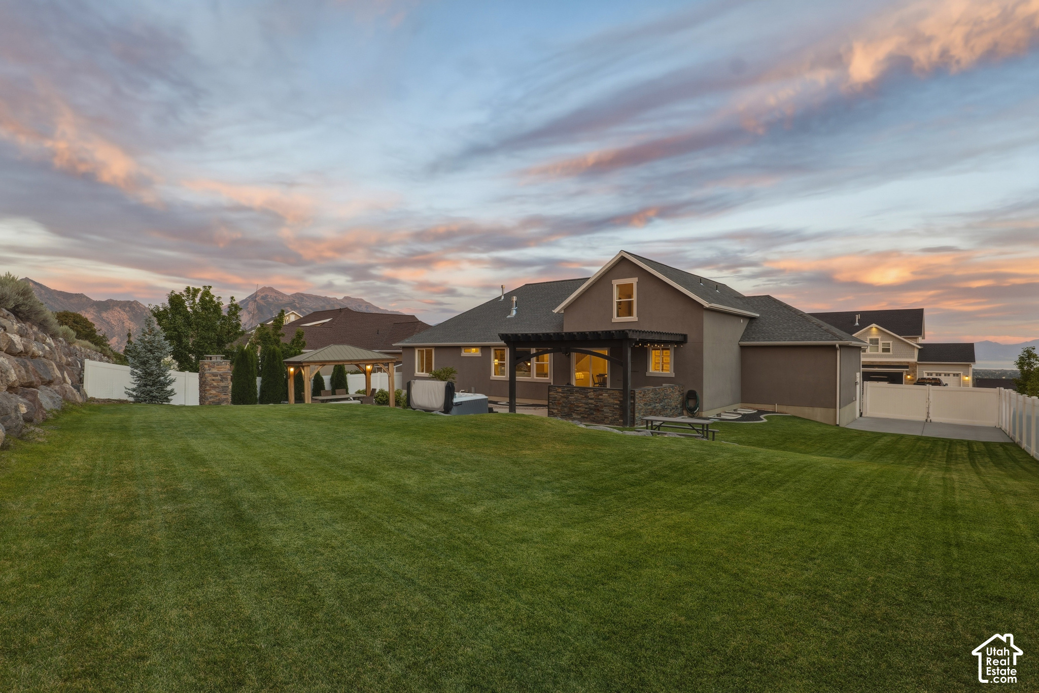 main property photo 102