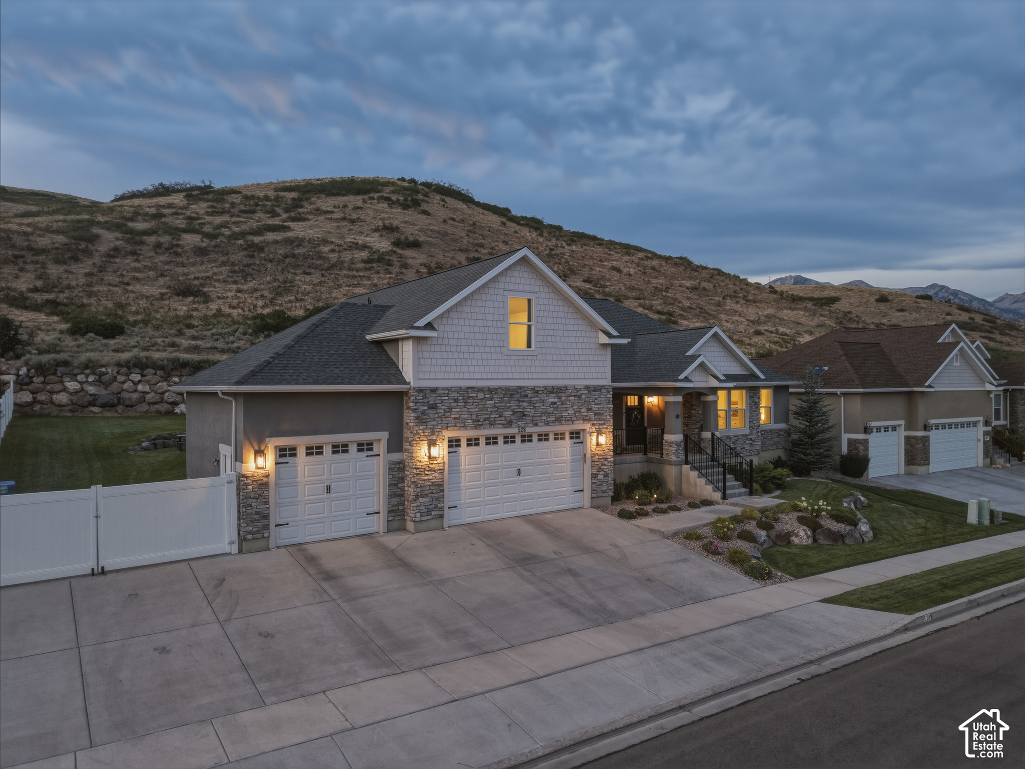 main property photo 96