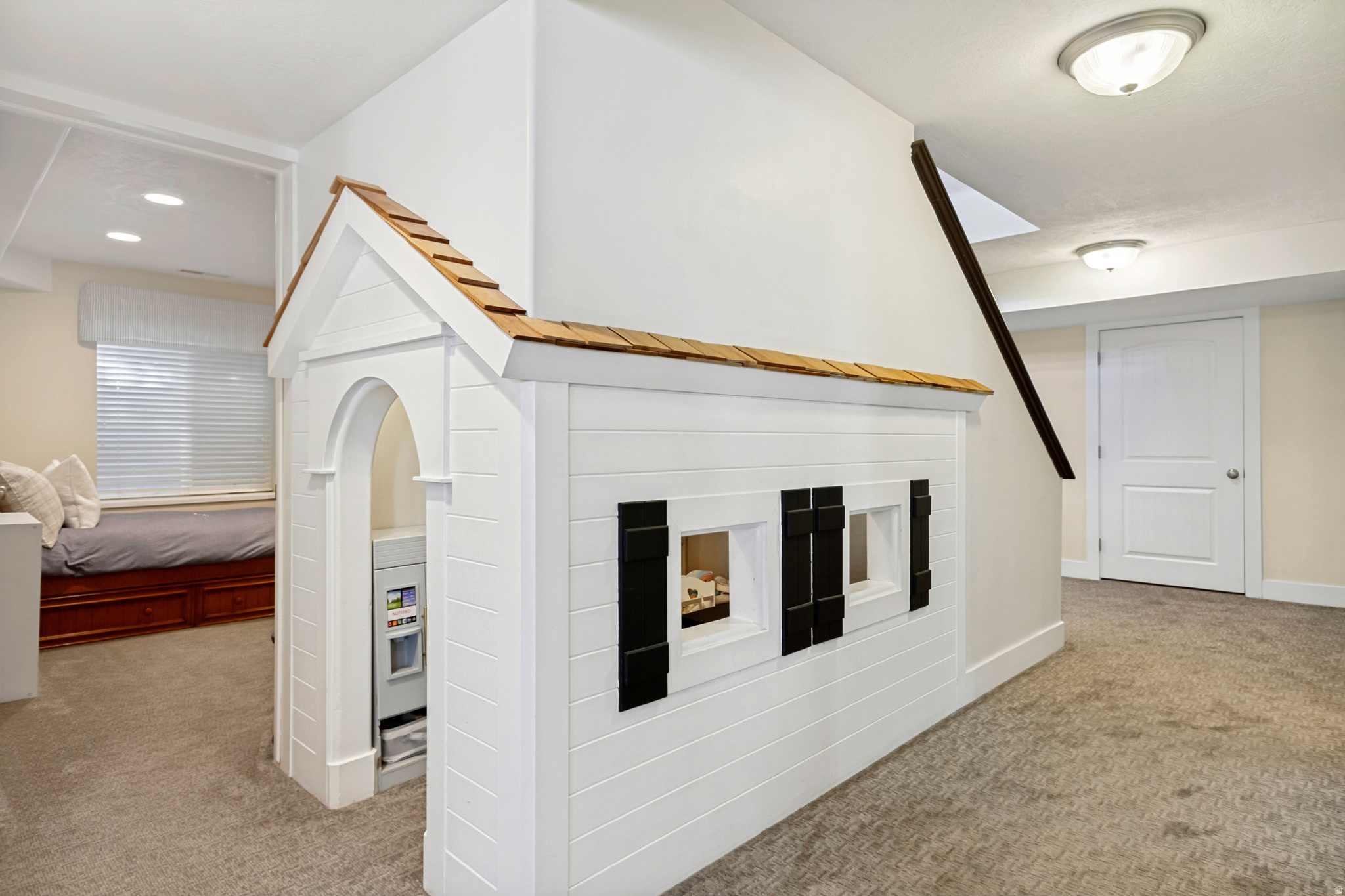 main property photo 68