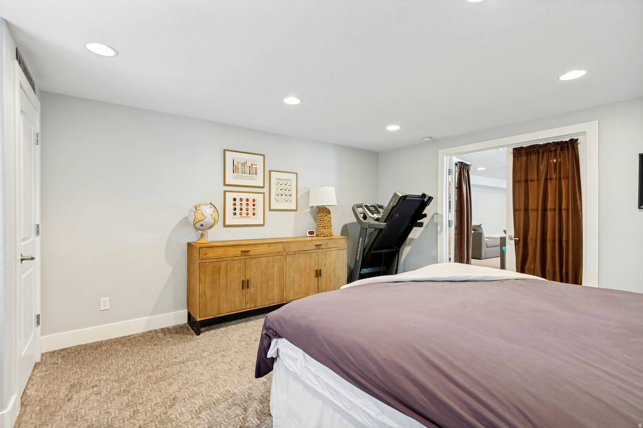 main property photo 74