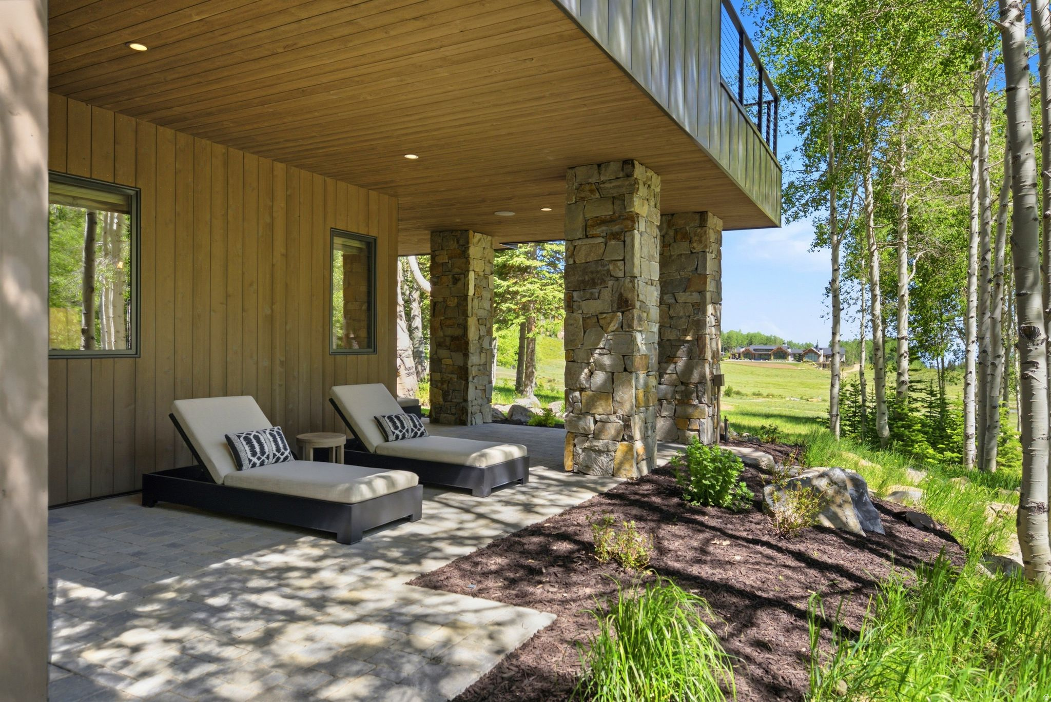 main property photo 124