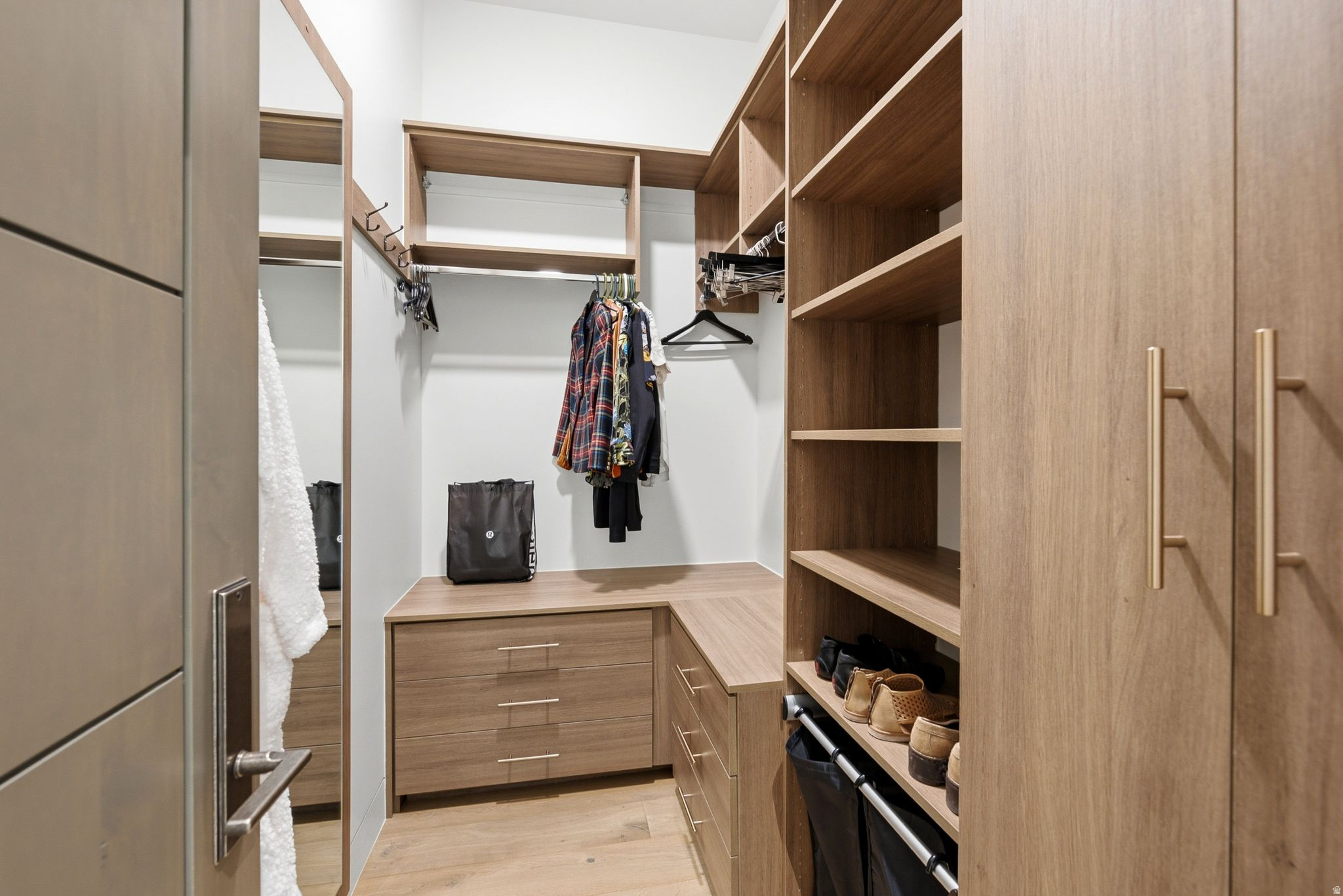 main property photo 88