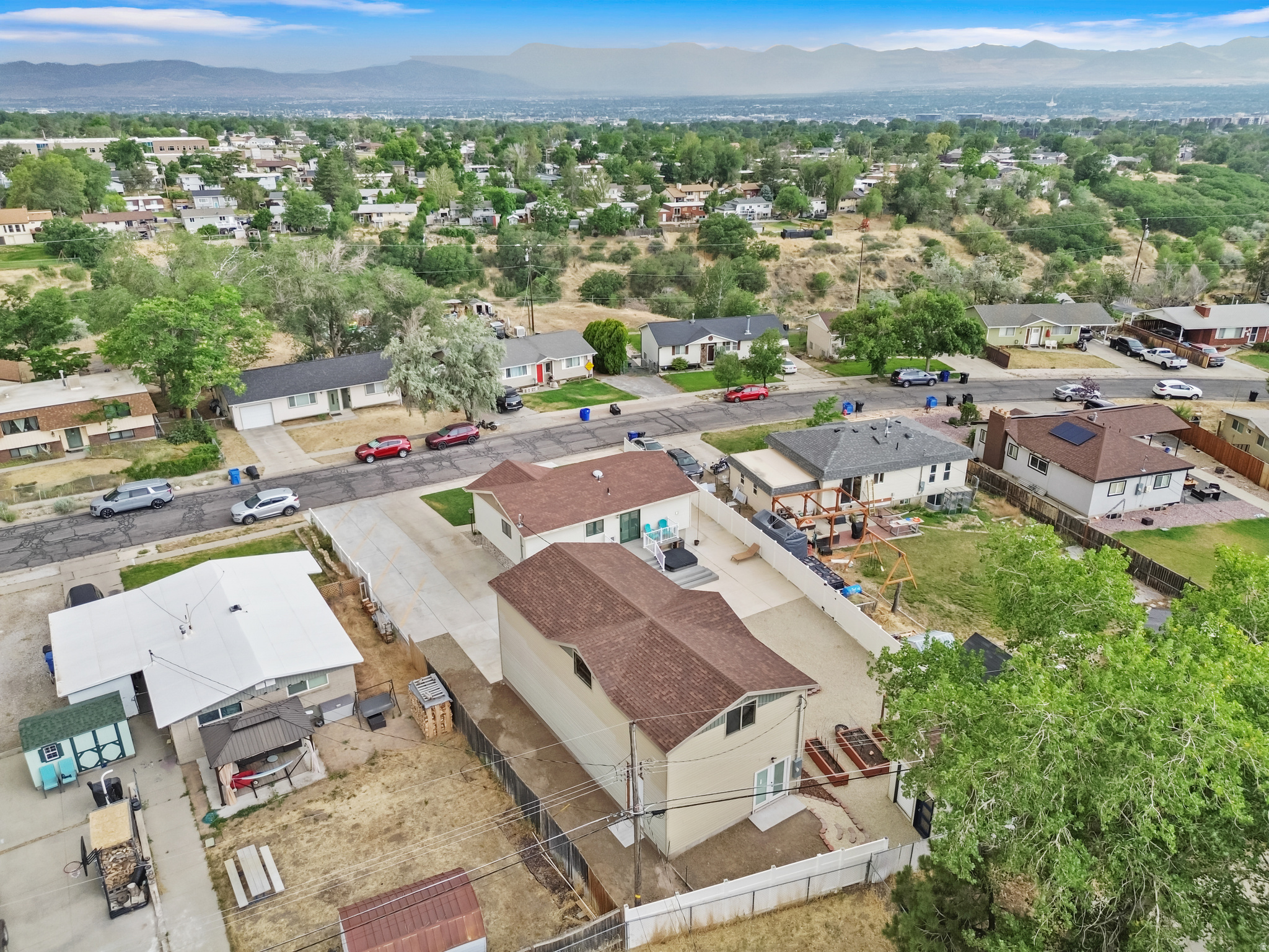main property photo 39