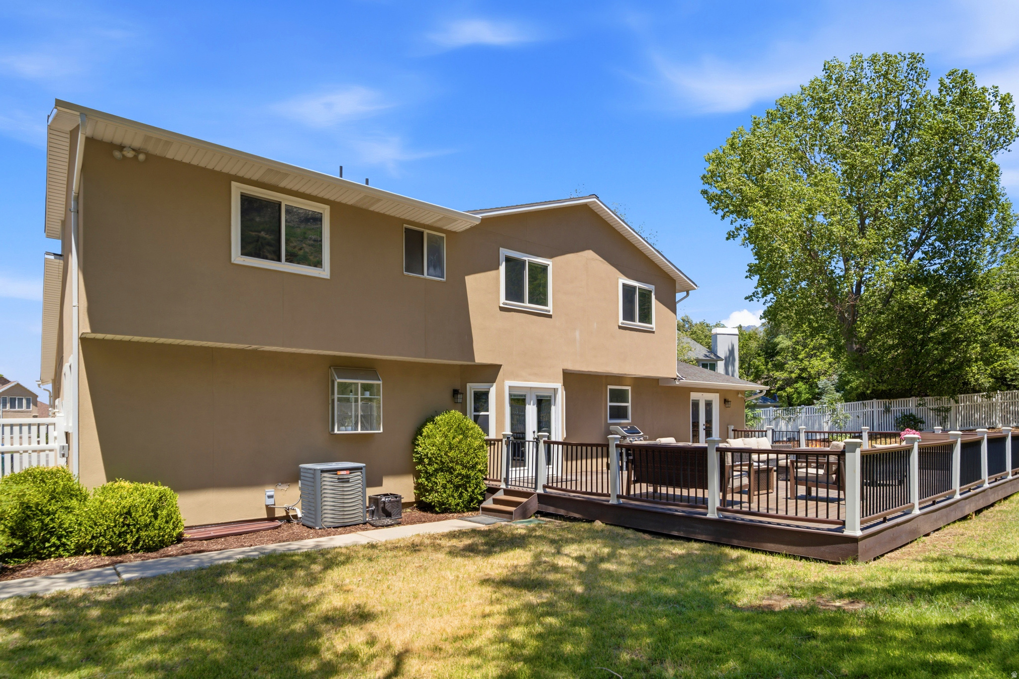 main property photo 88