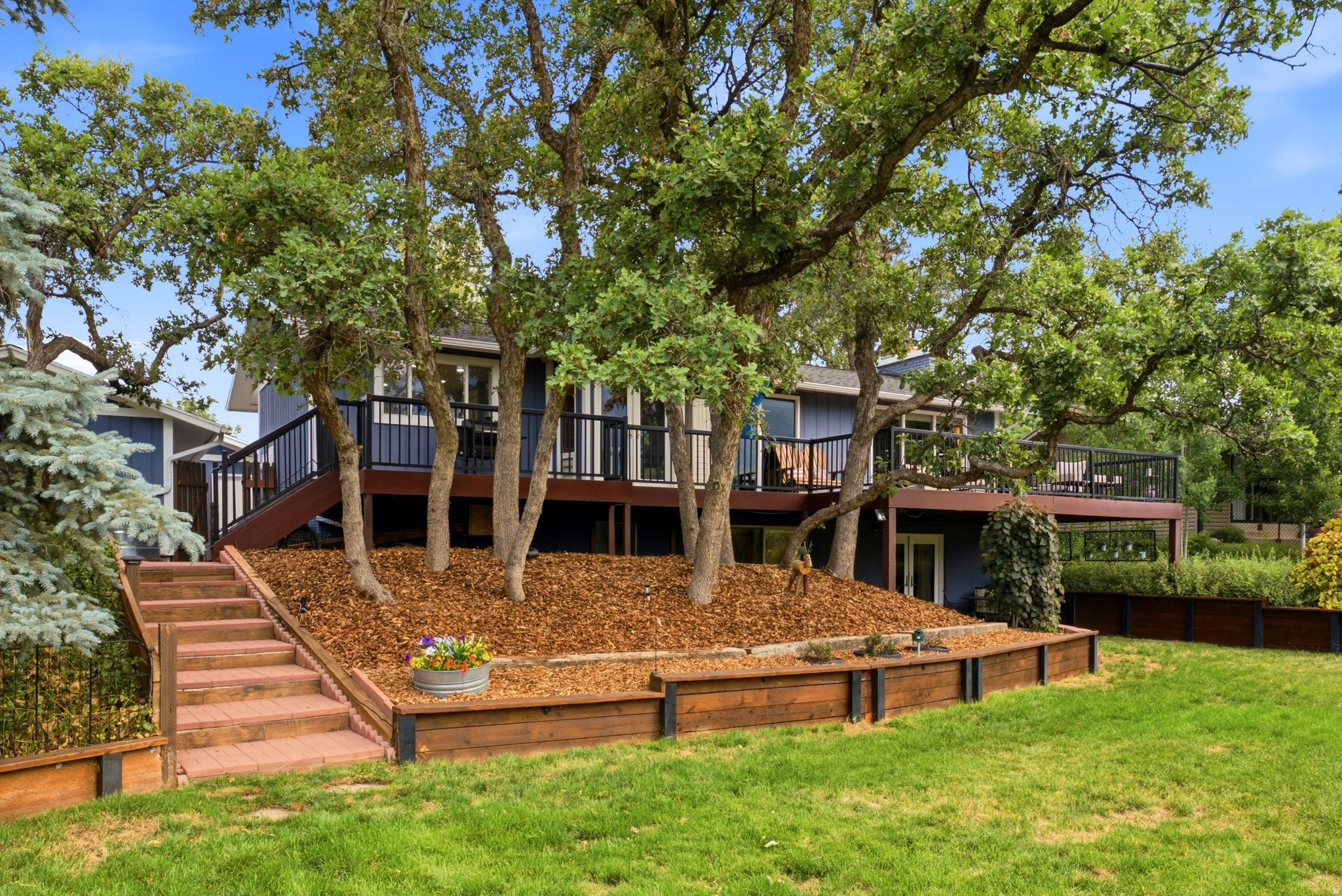 main property photo 56