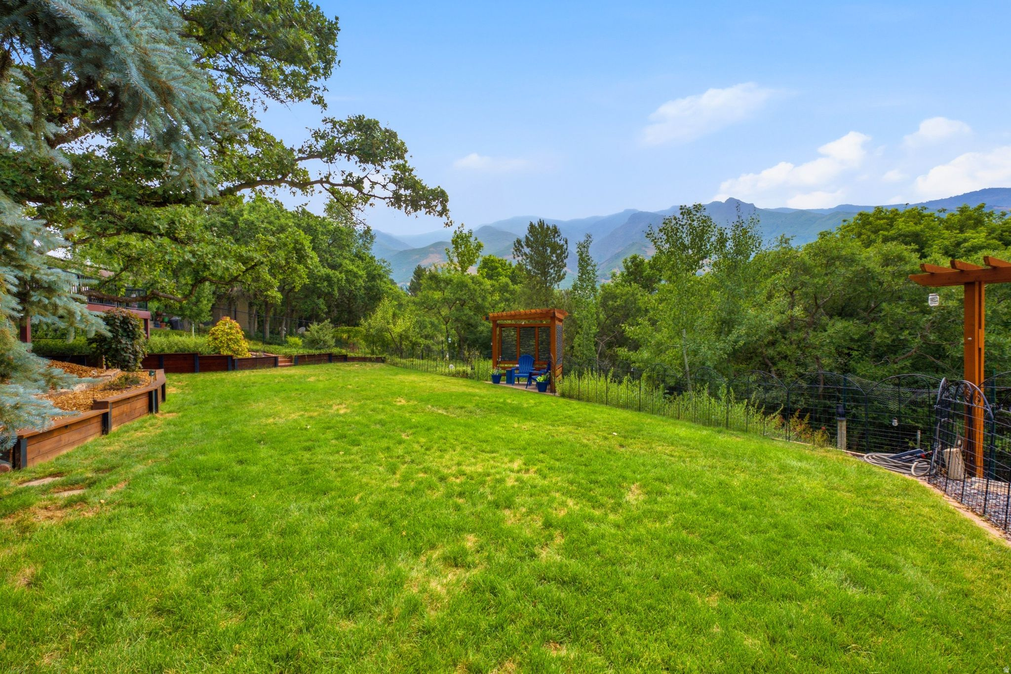 main property photo 59