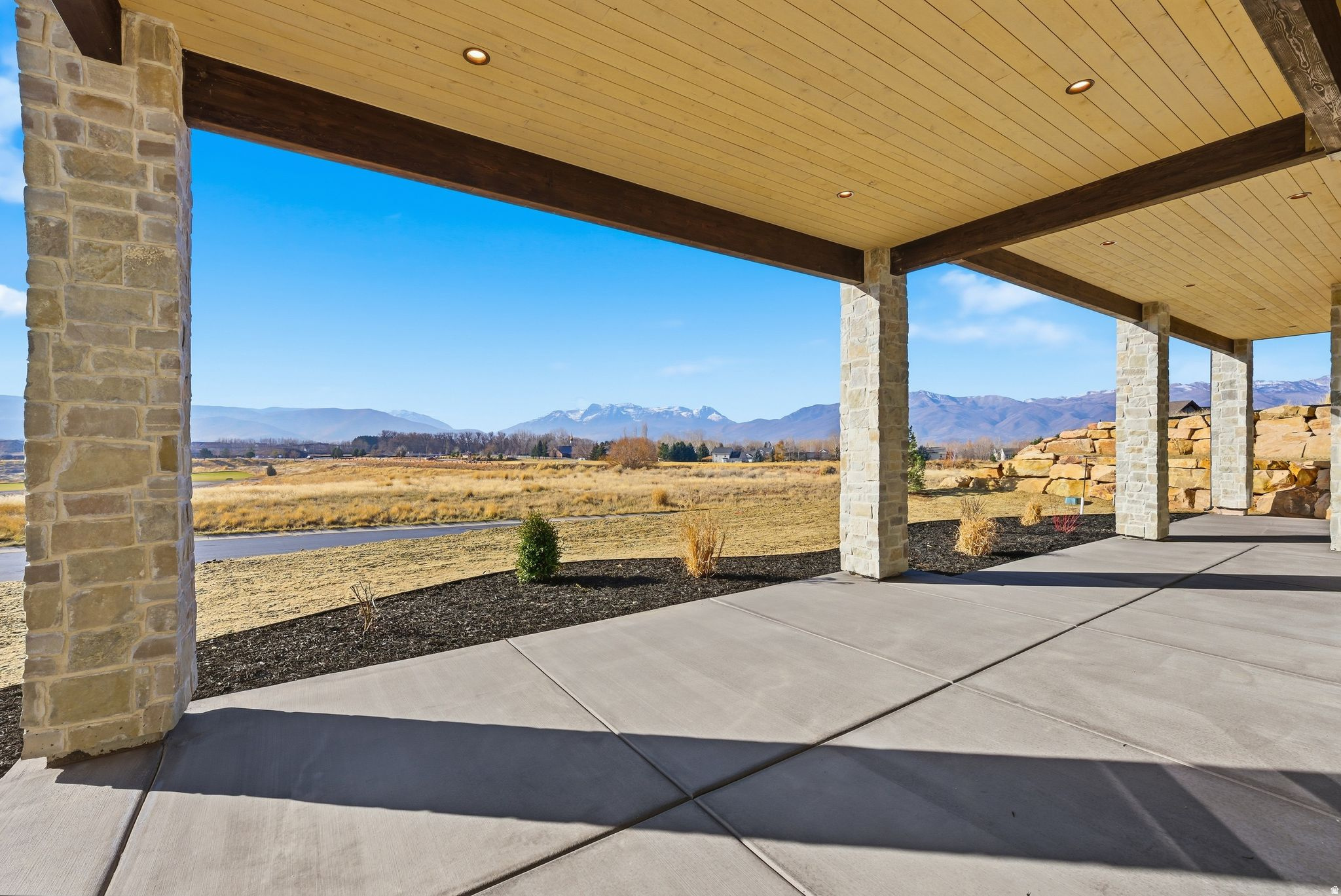 main property photo 54