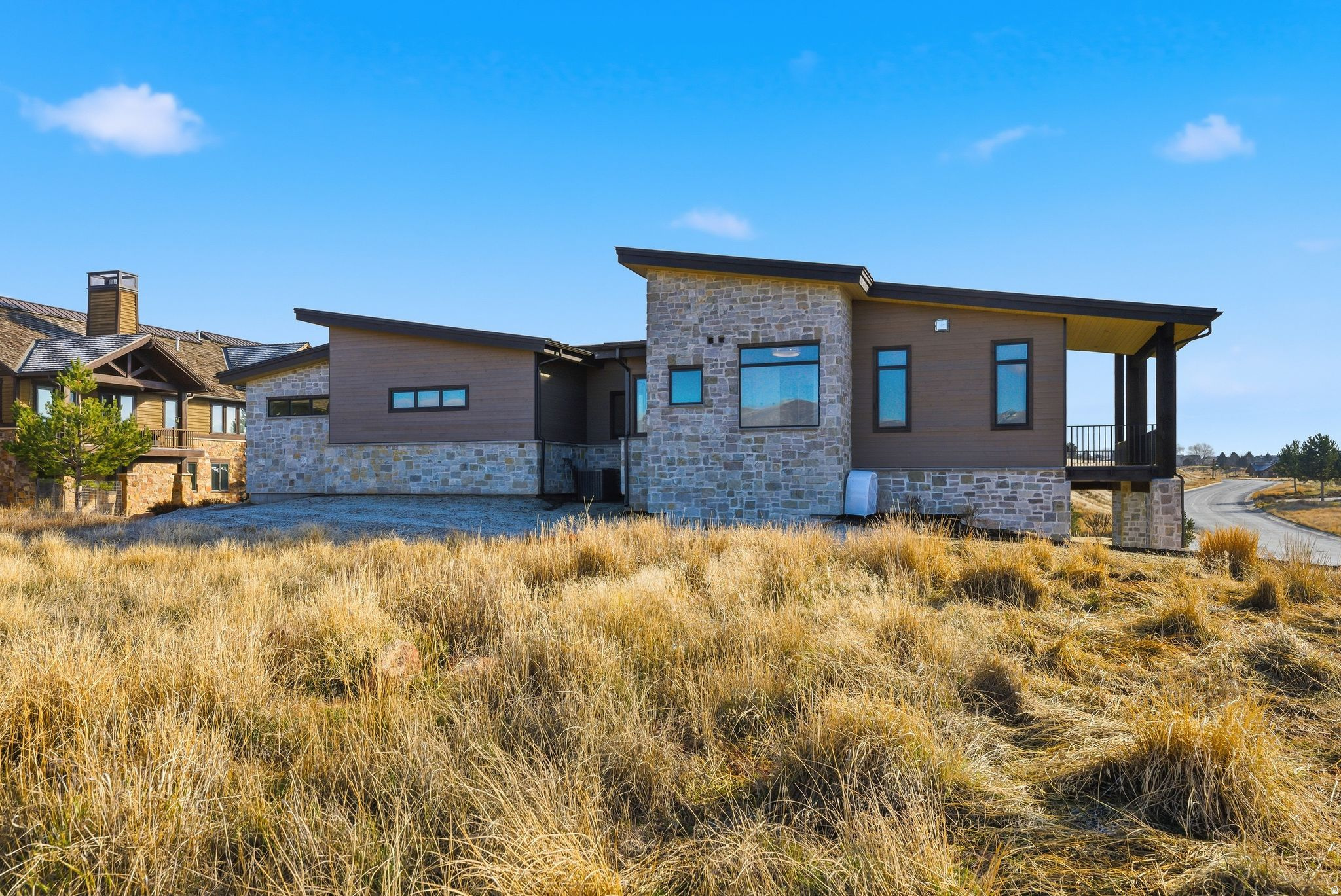 main property photo 70