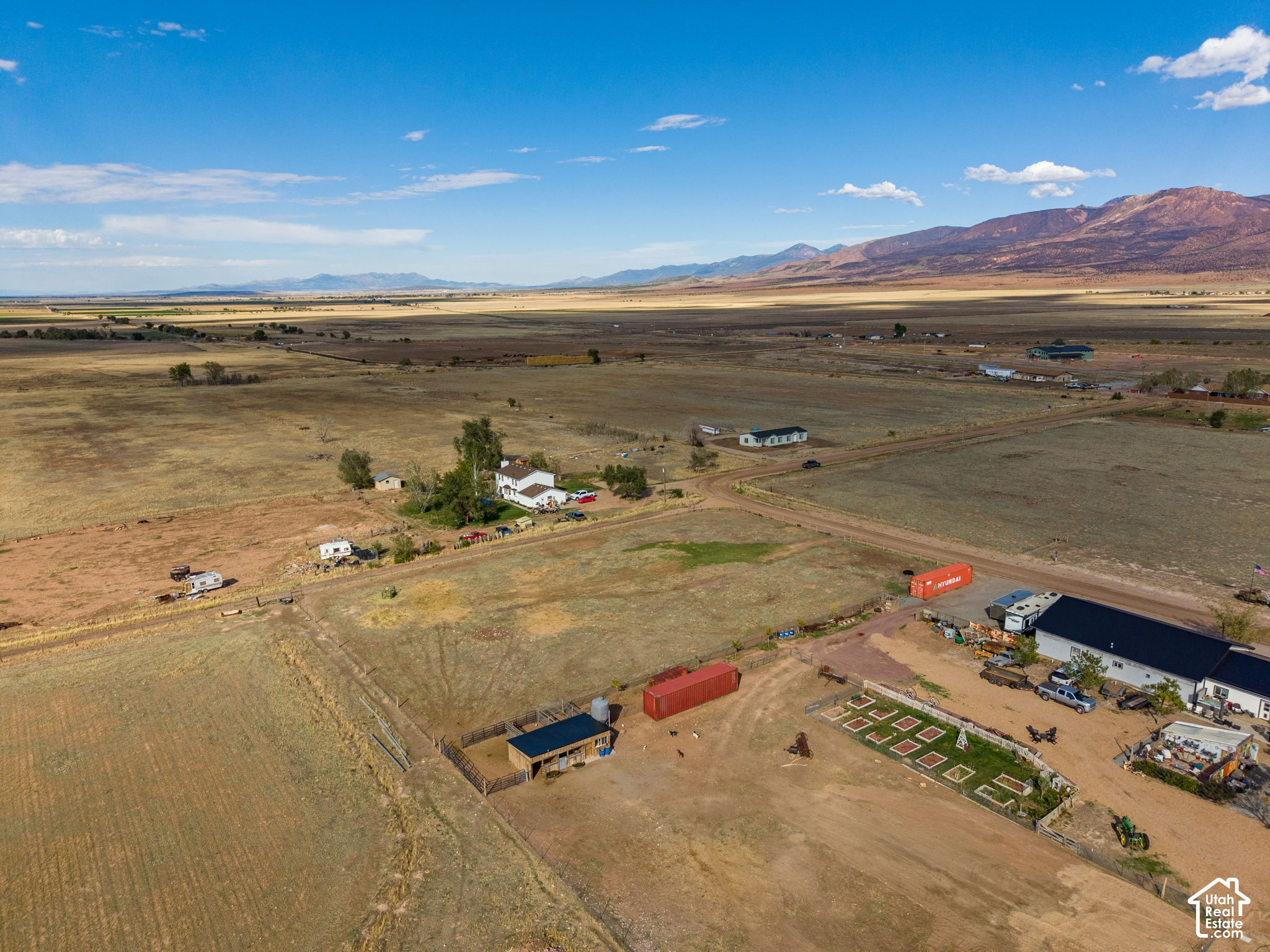 main property photo 9
