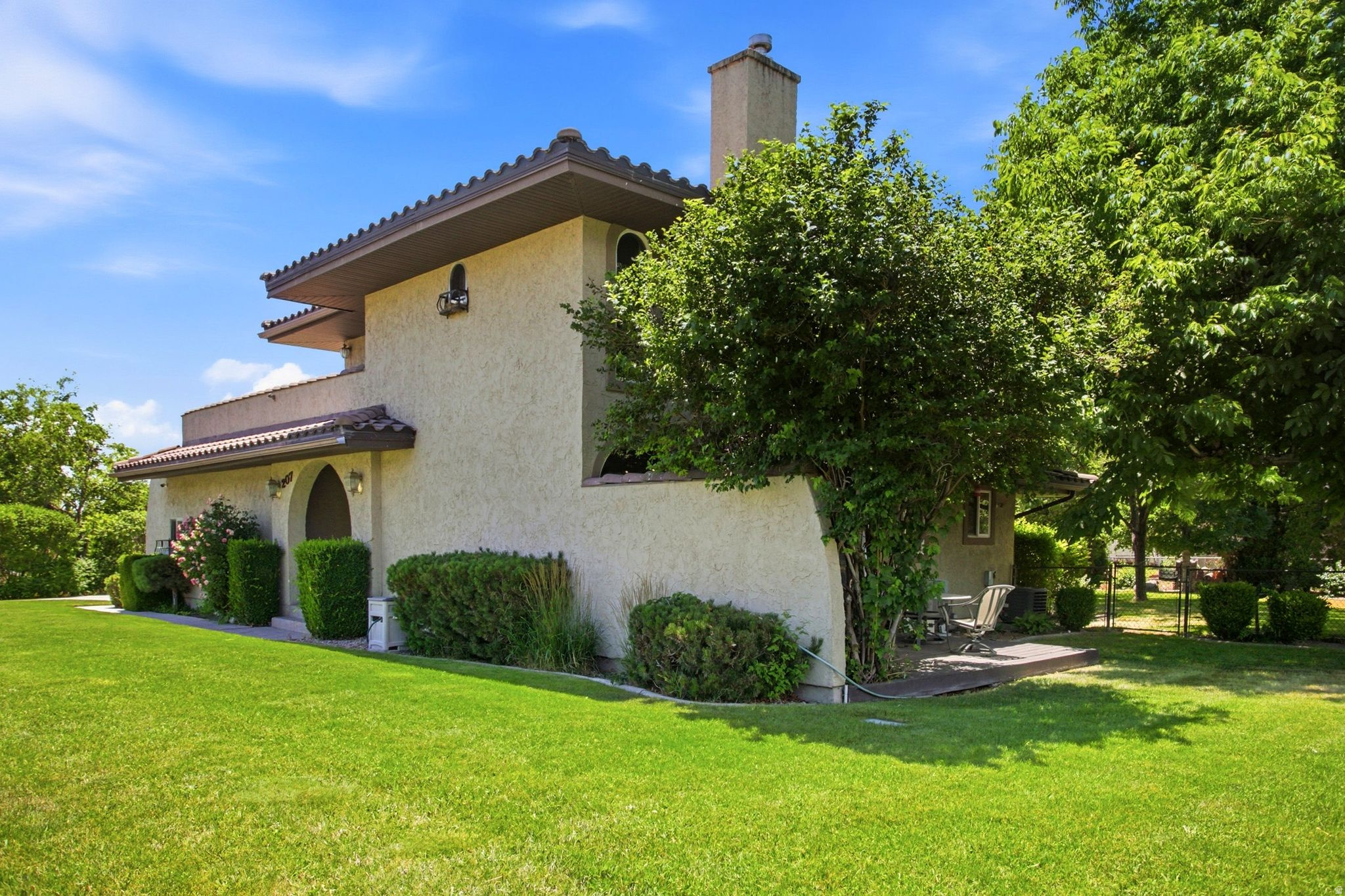 main property photo 54