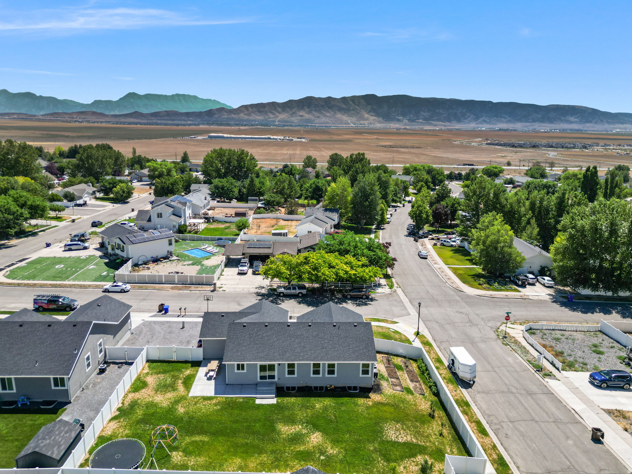 main property photo 29