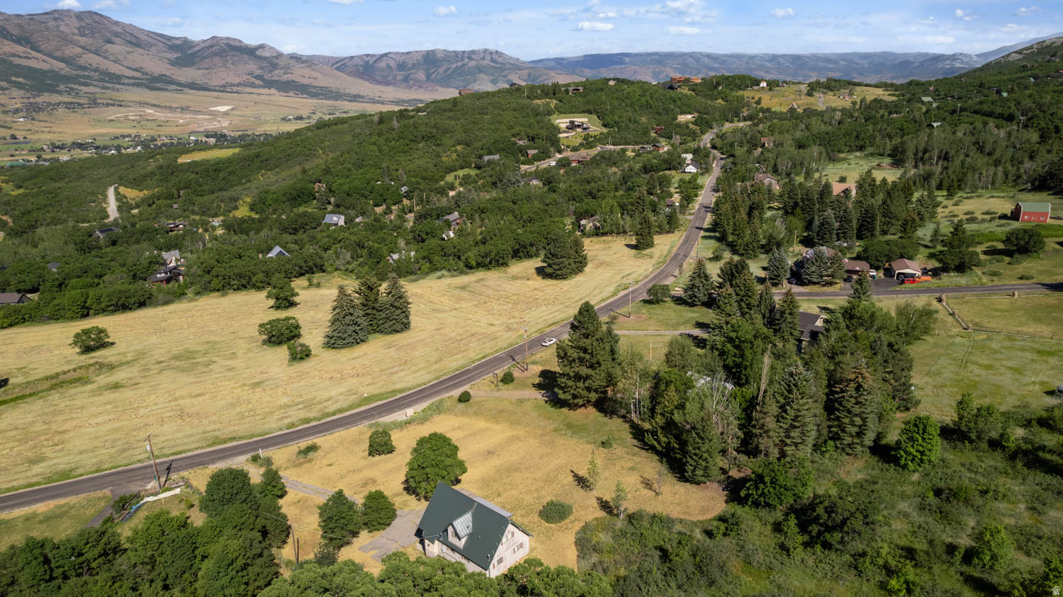 main property photo 12