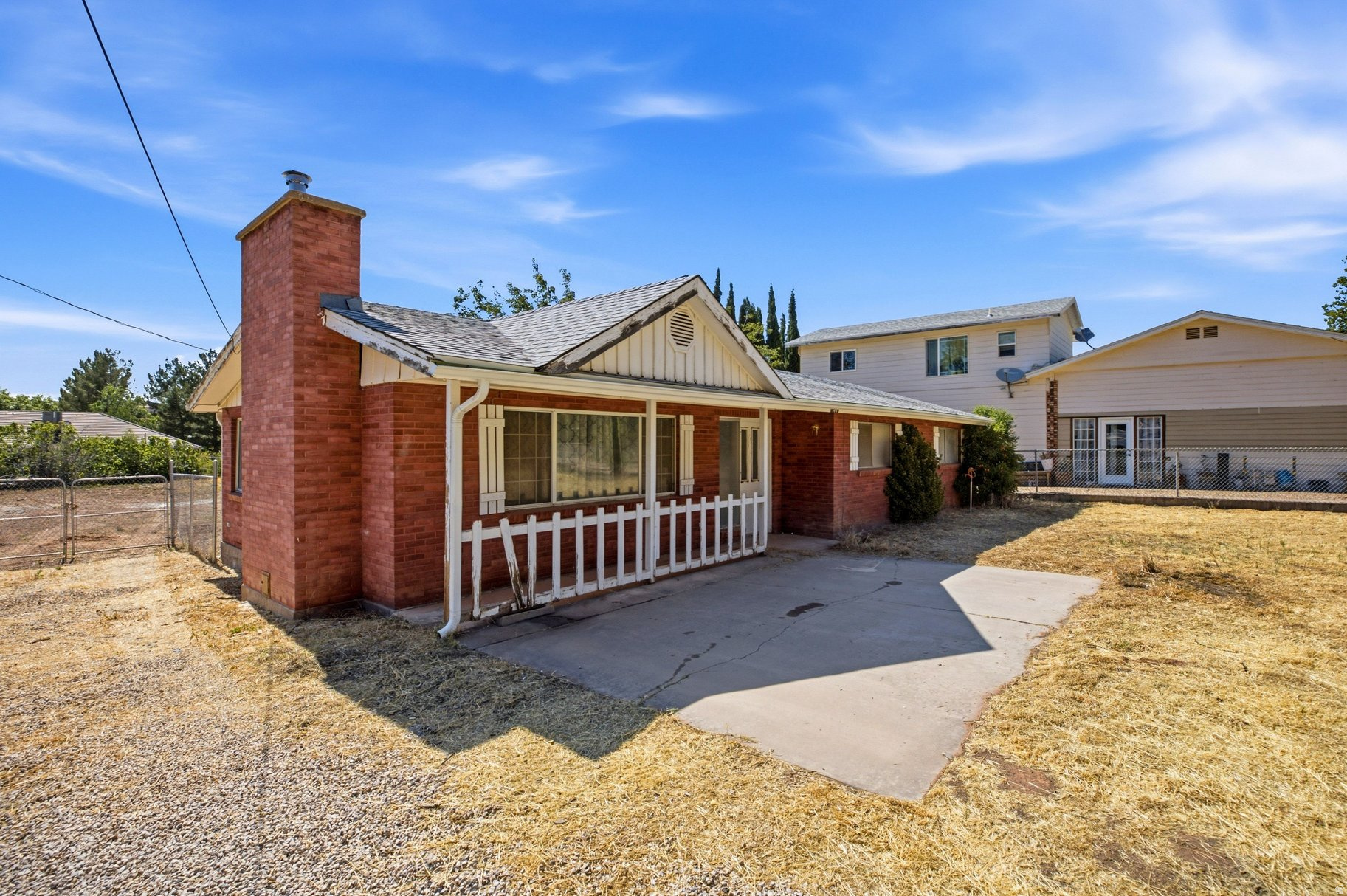 main property photo 10
