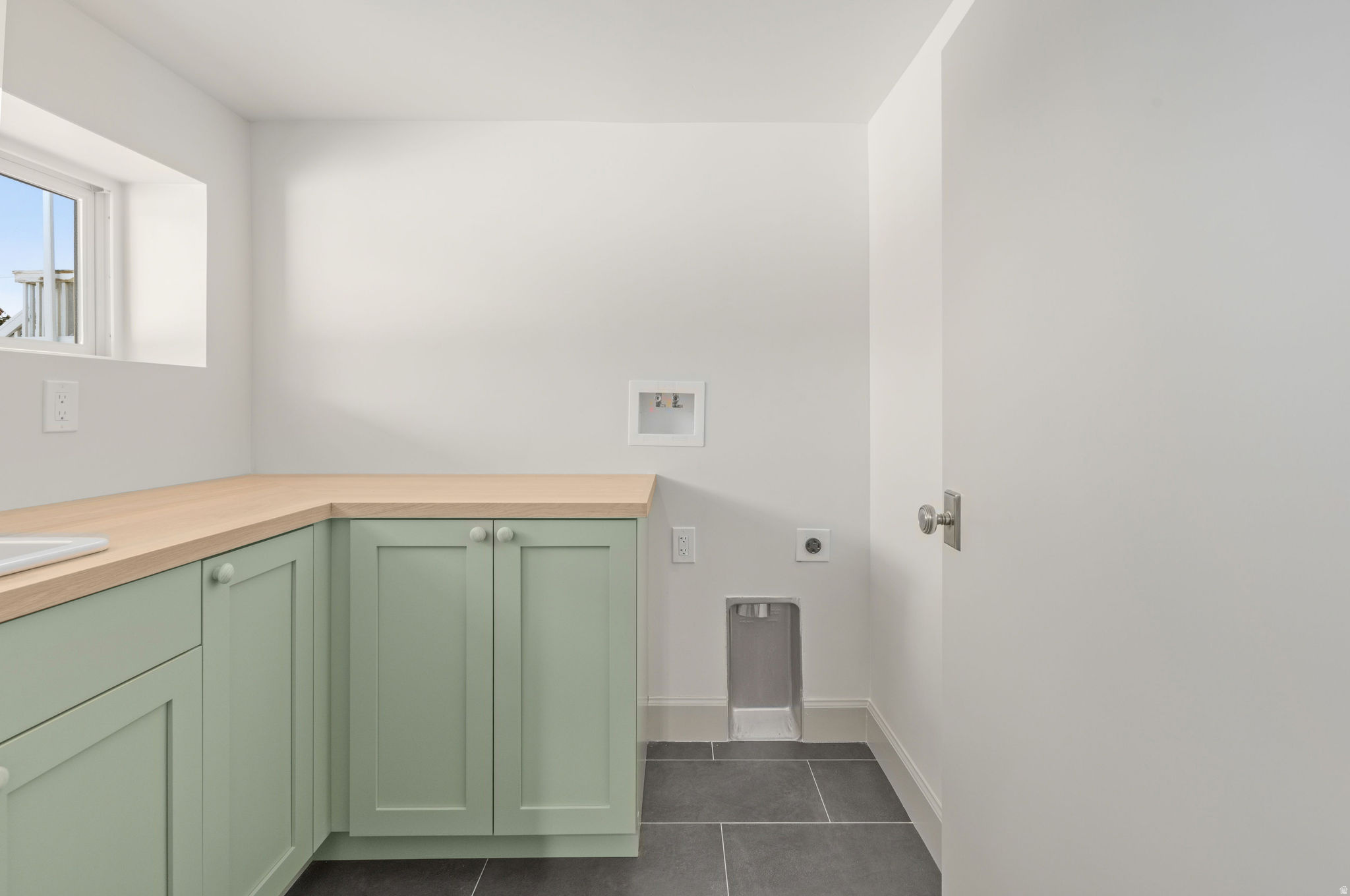 main property photo 64