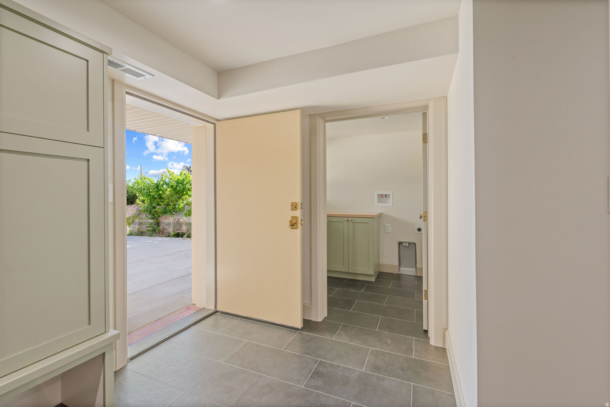 main property photo 67