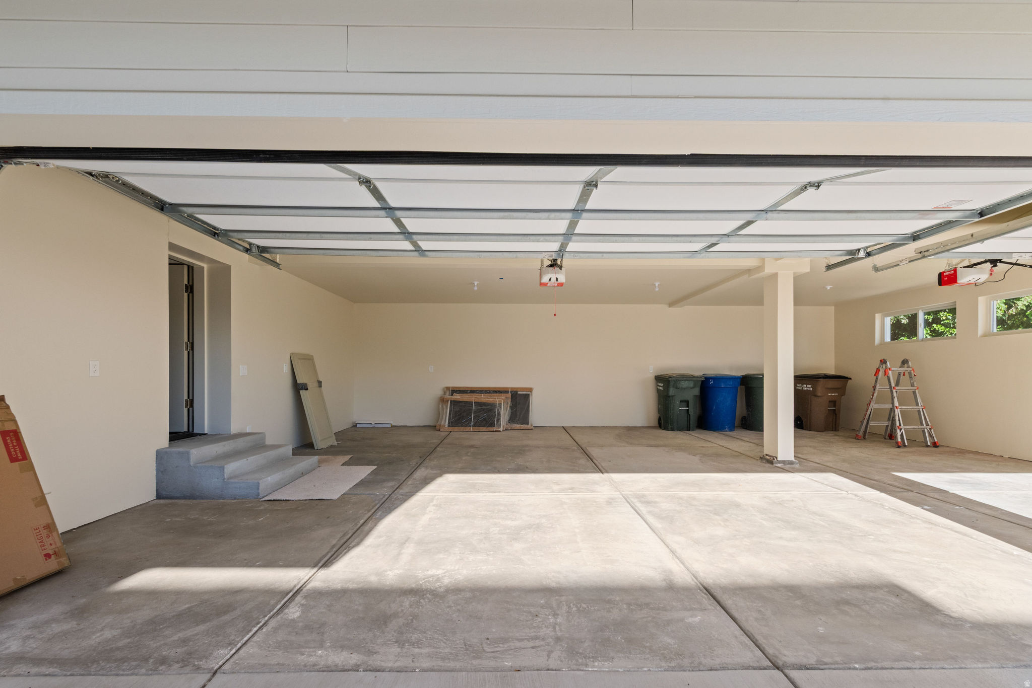 main property photo 70