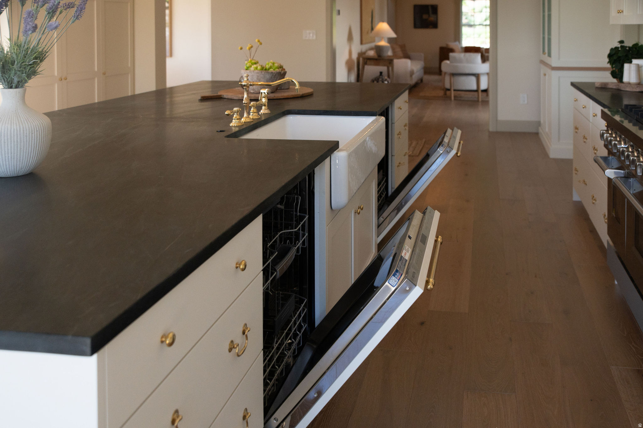 main property photo 83