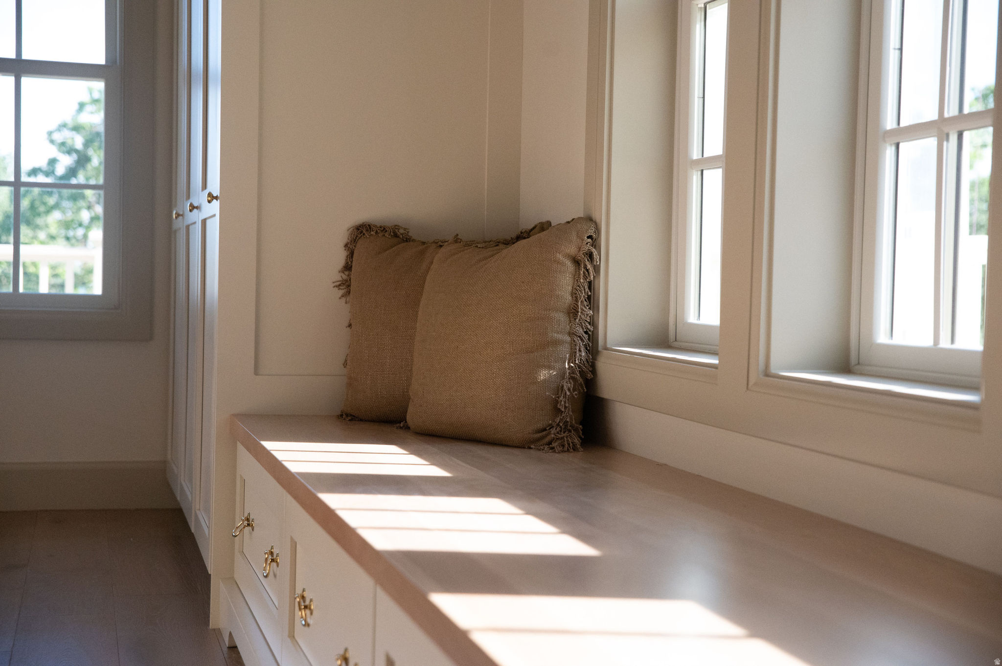 main property photo 92