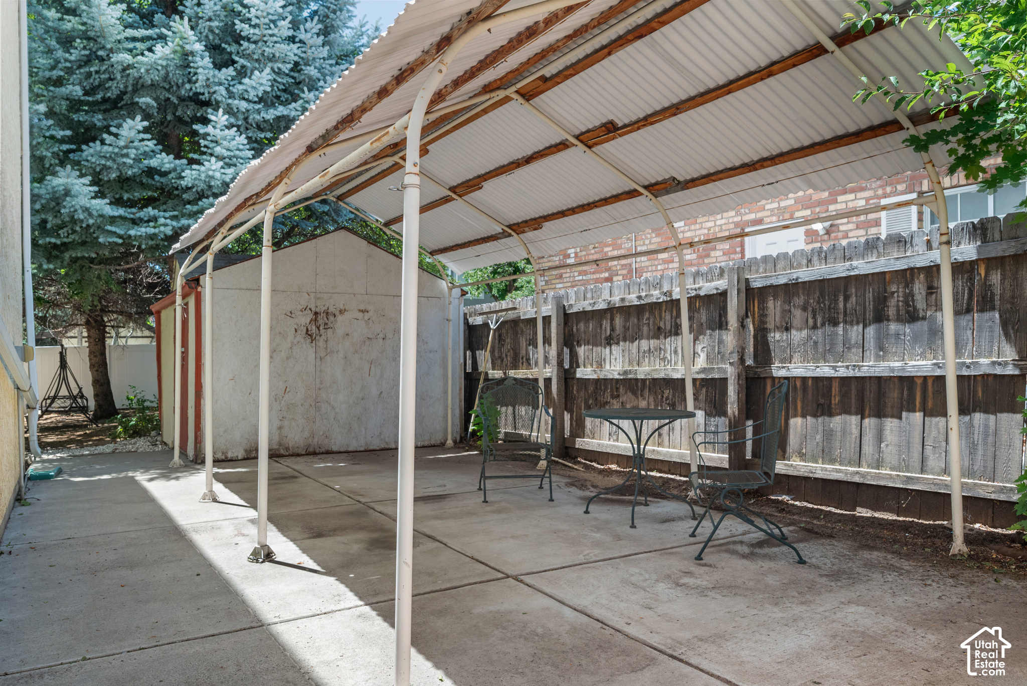 main property photo 29