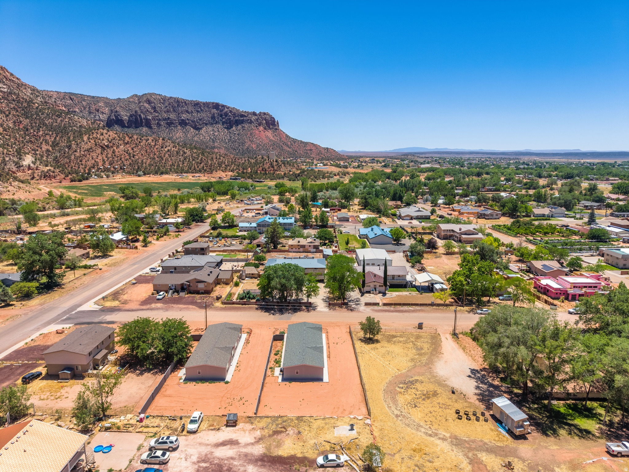main property photo 74