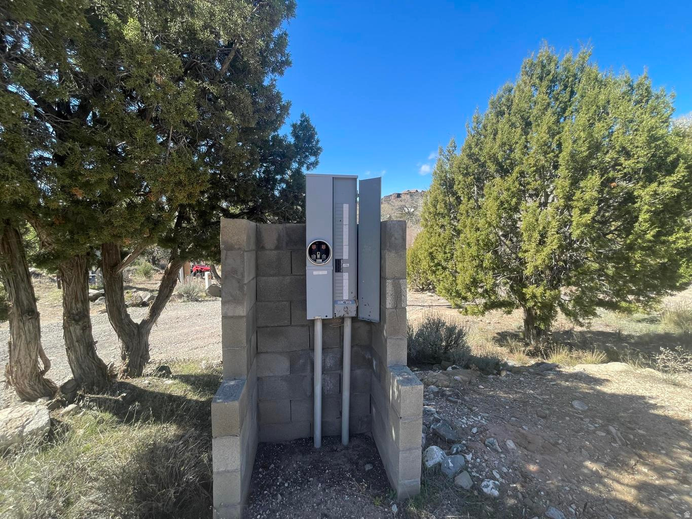 main property photo 24
