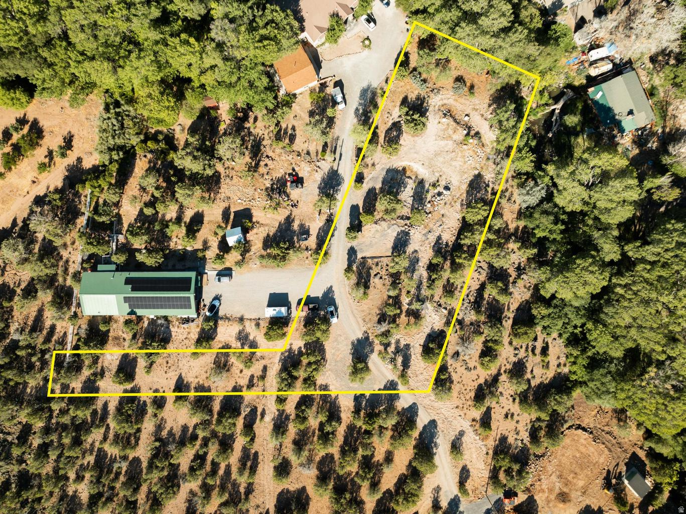 main property photo 3