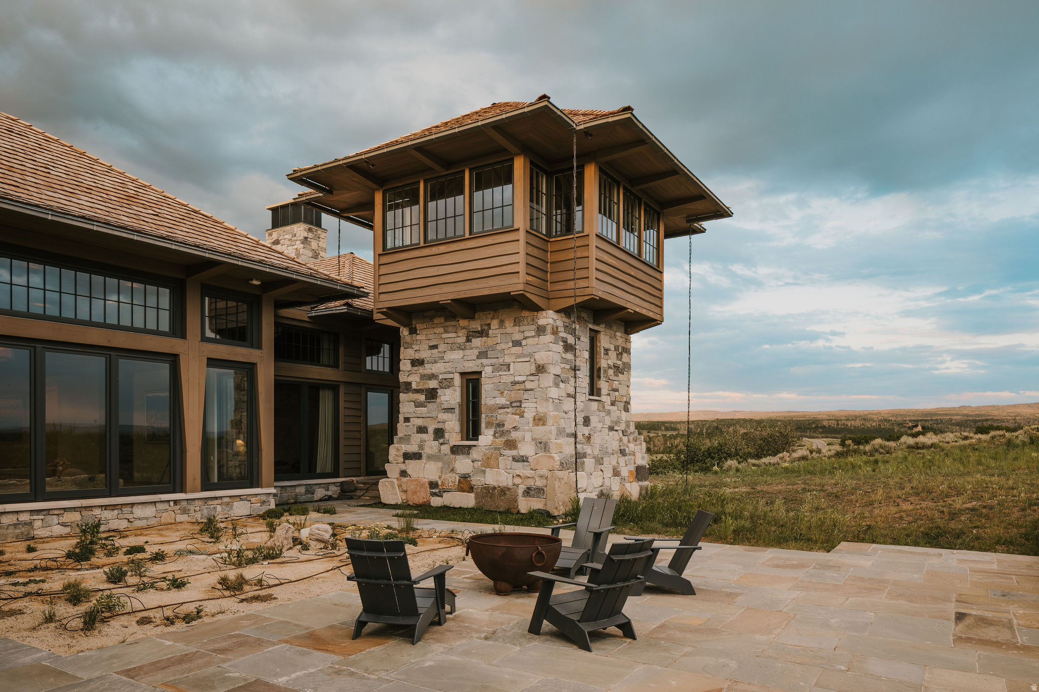 main property photo 70
