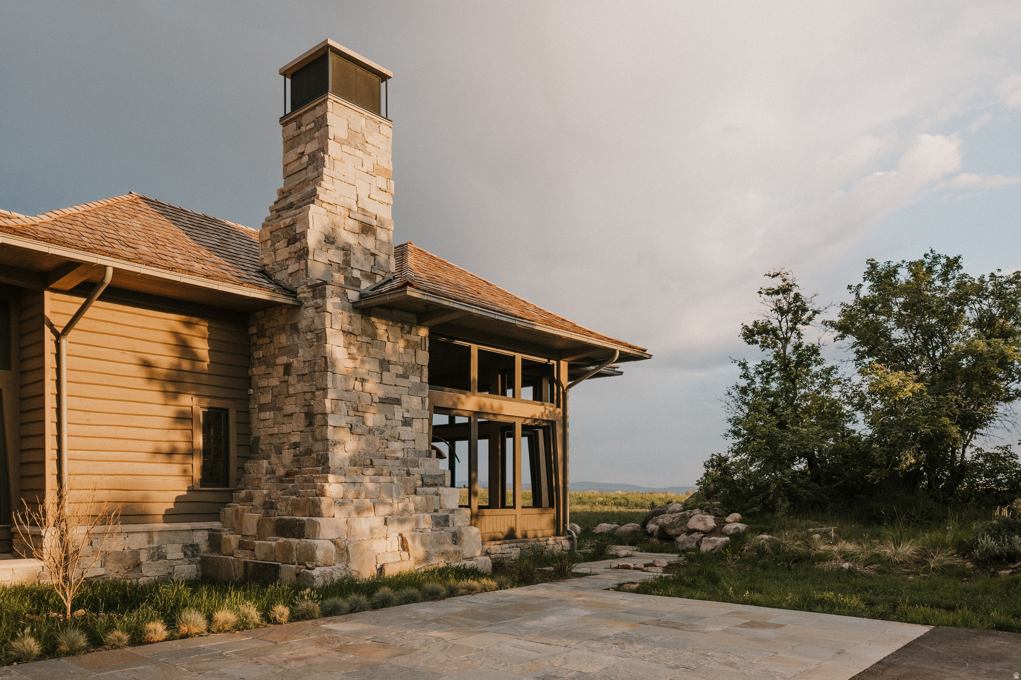main property photo 73