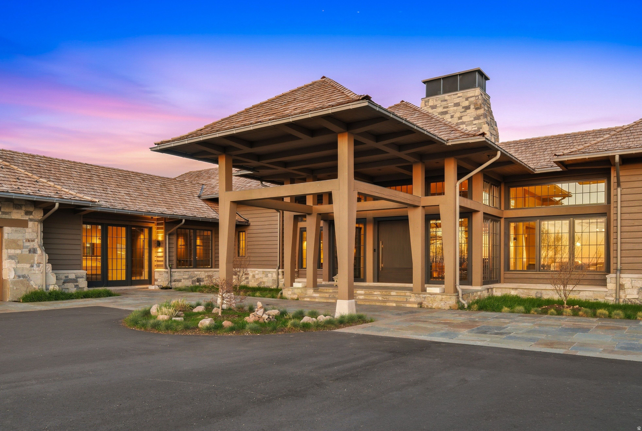 main property photo 74