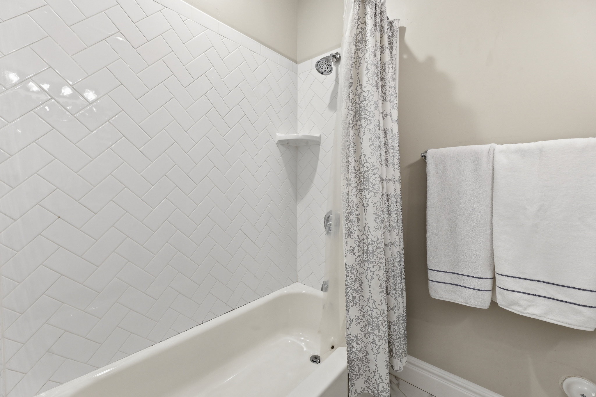 main property photo 64