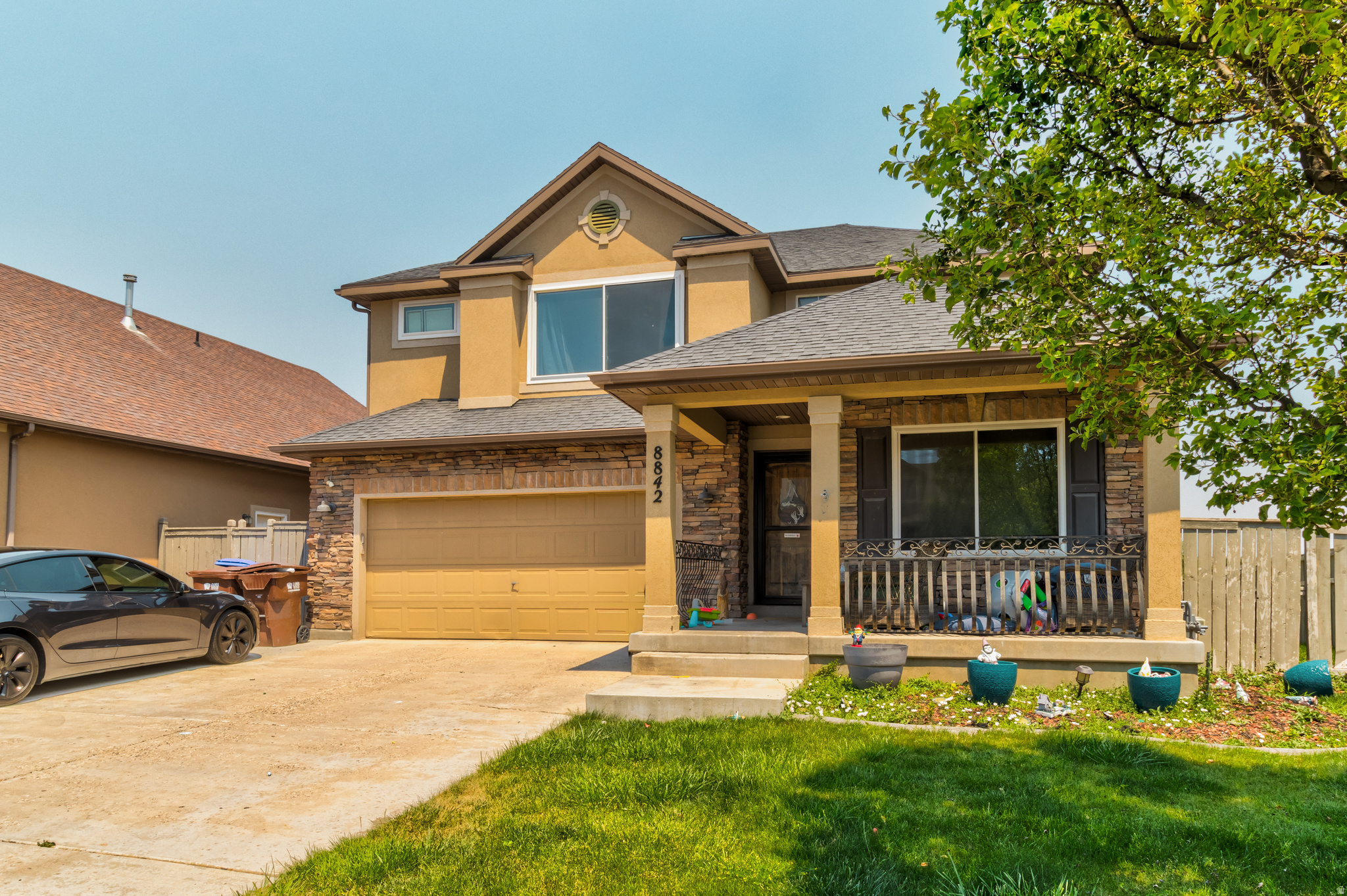 main property photo 14