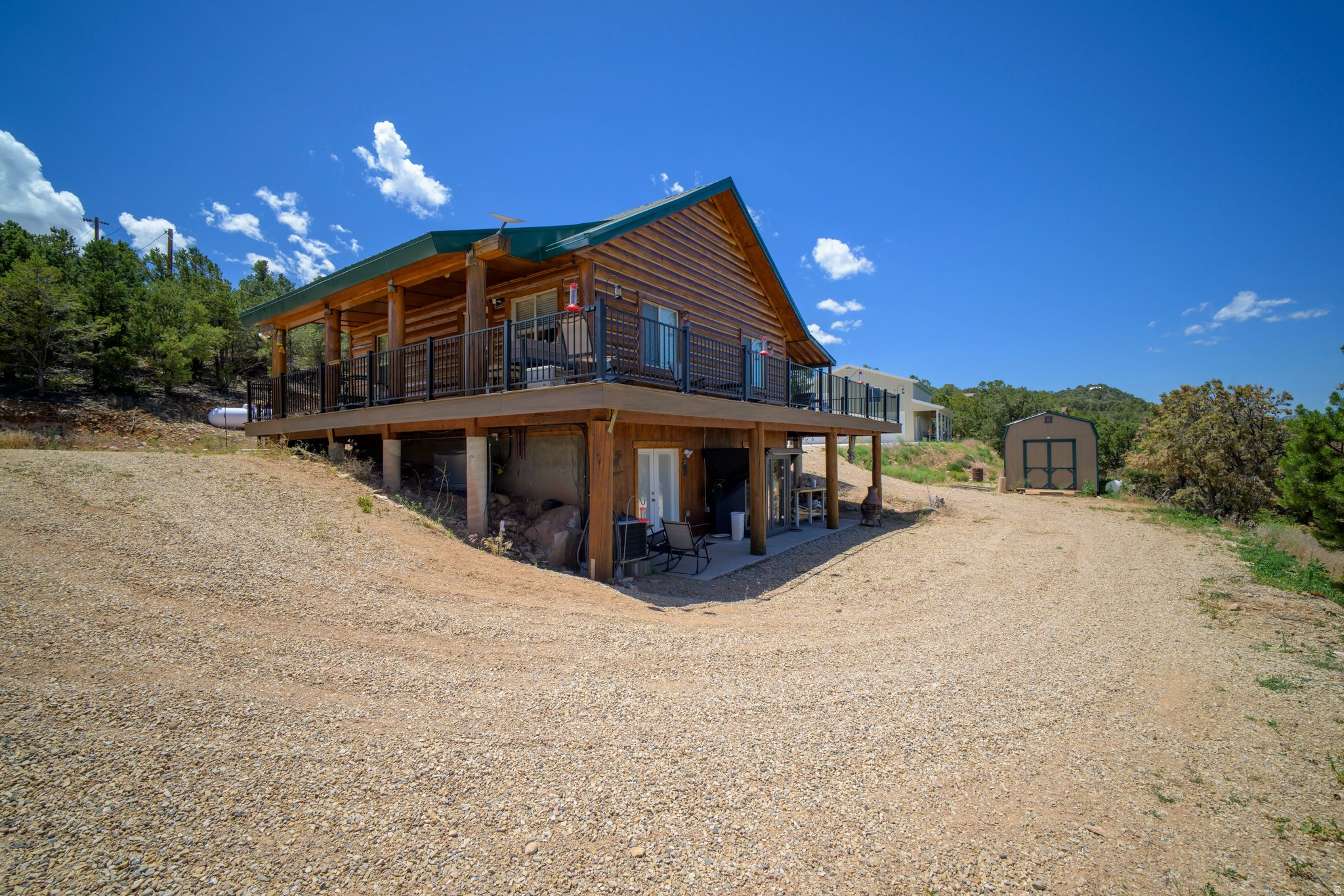 main property photo 3