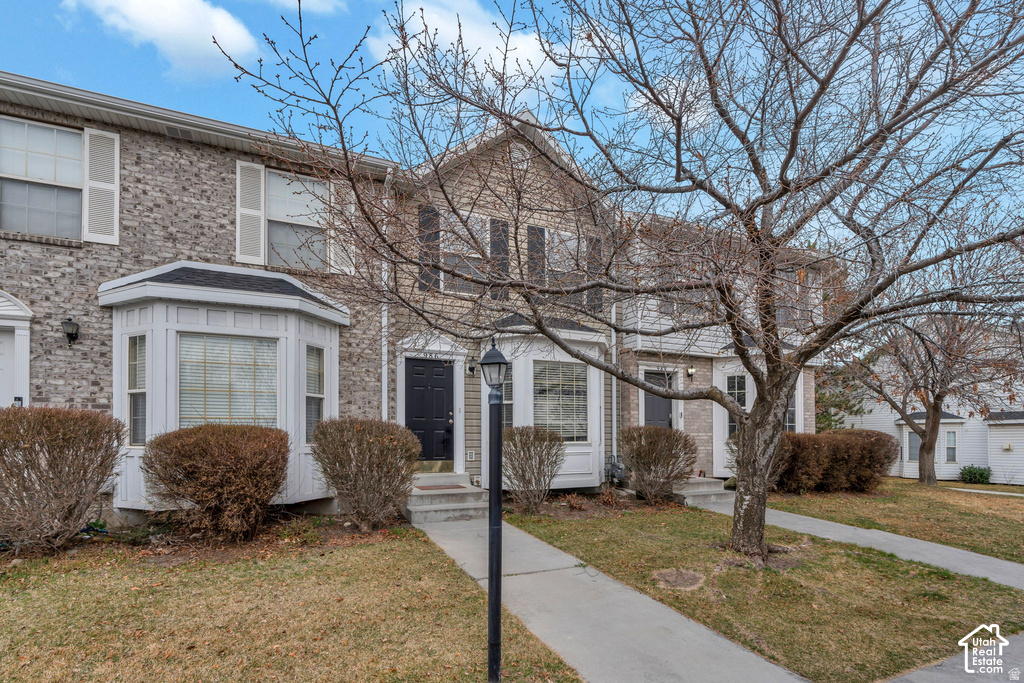 main property photo 37