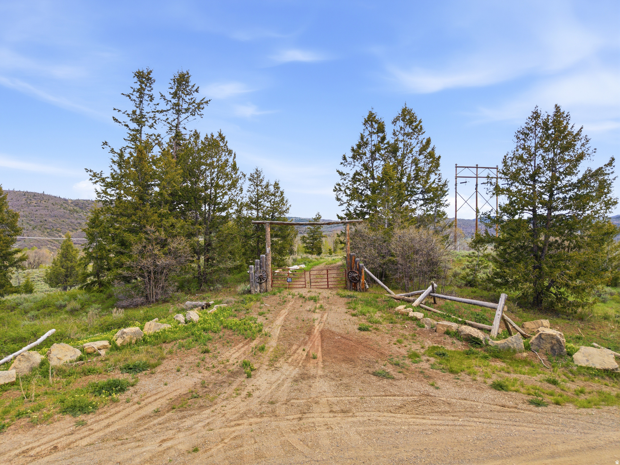 main property photo 7