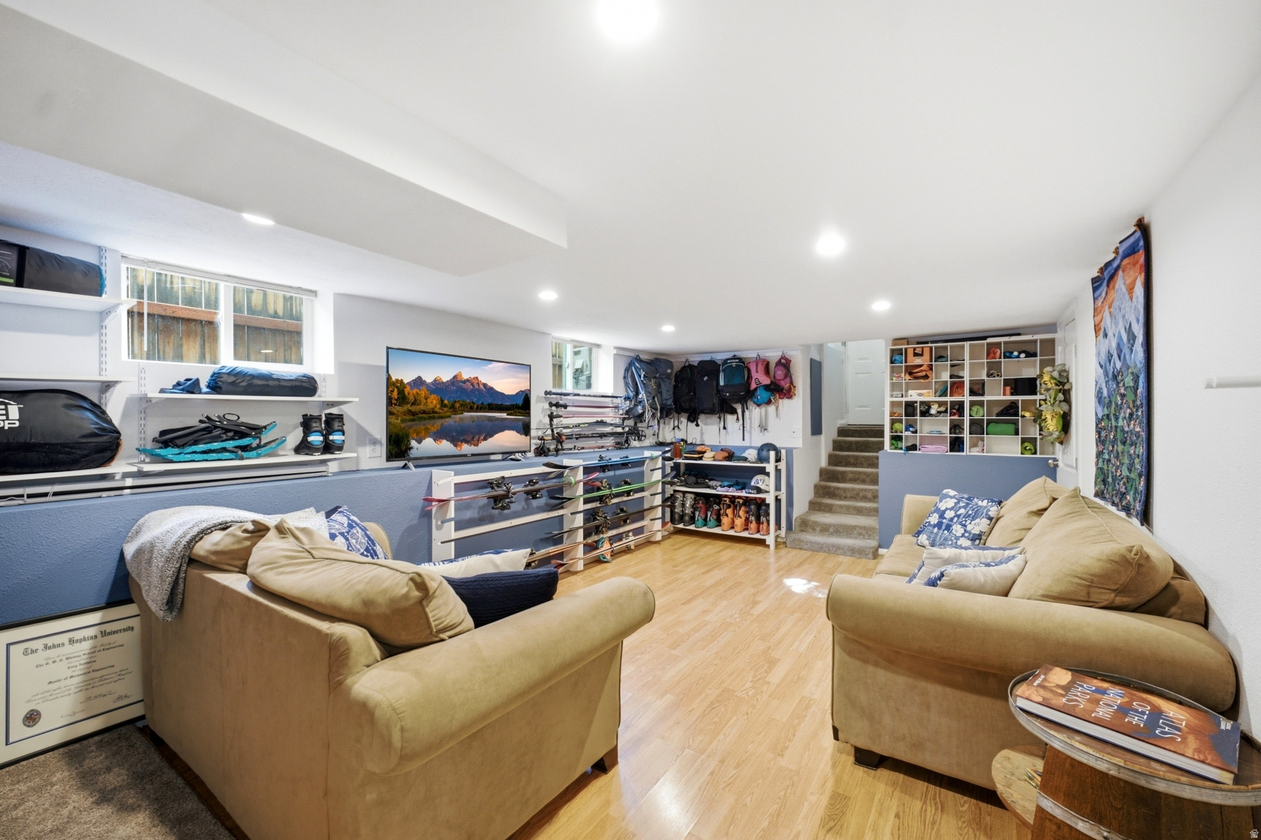 main property photo 29