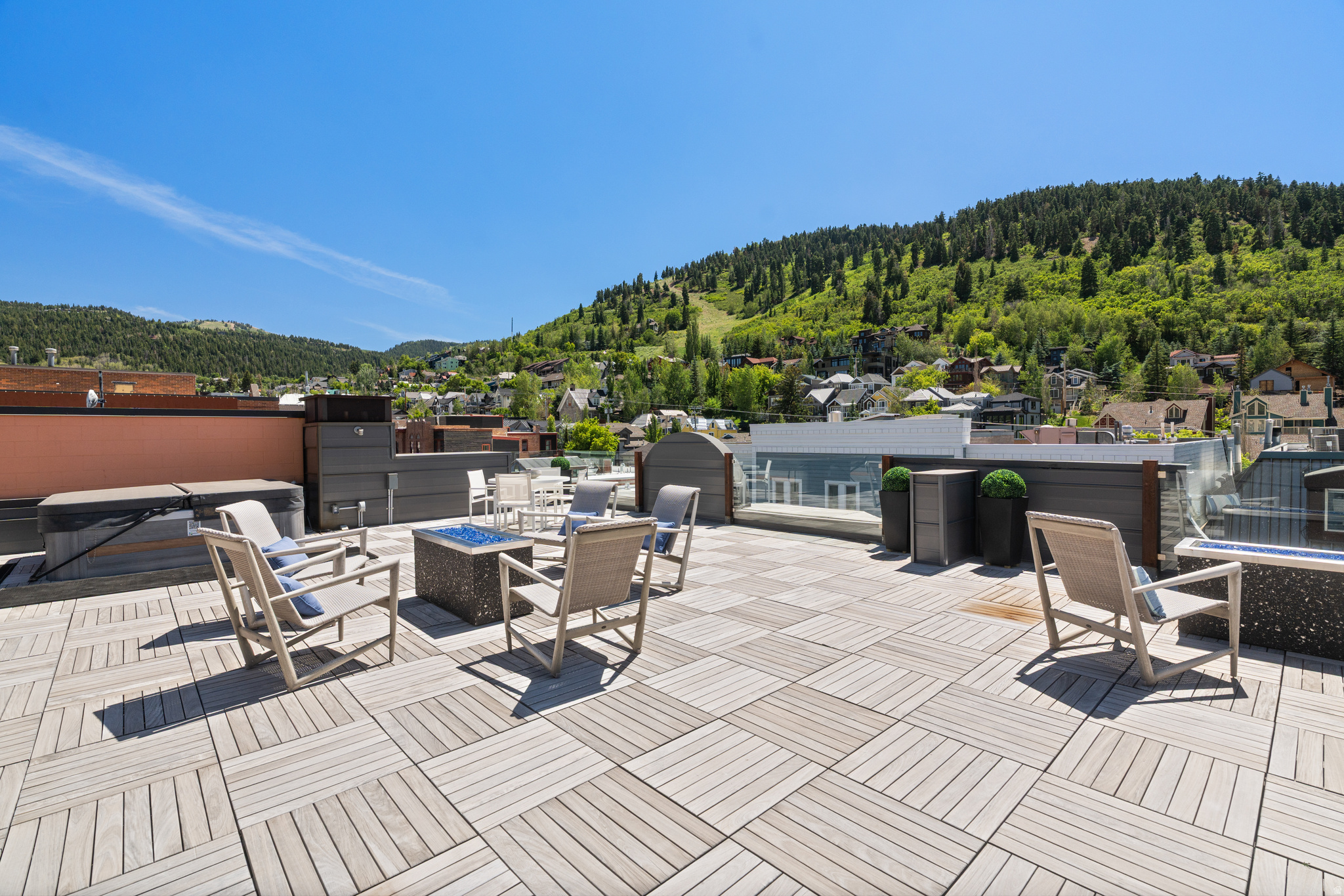 main property photo 49