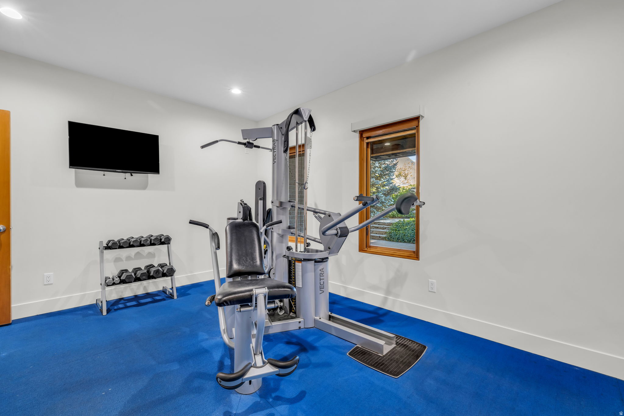 main property photo 51