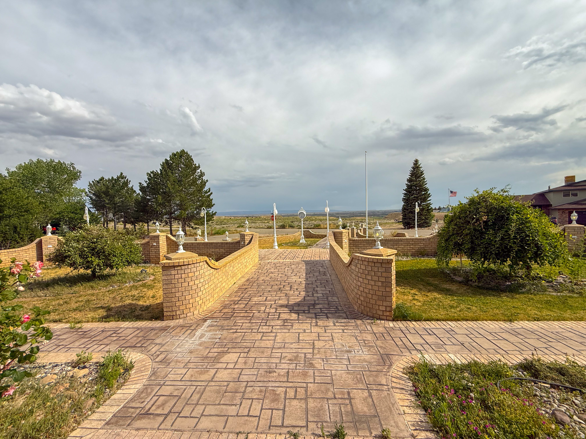 main property photo 54
