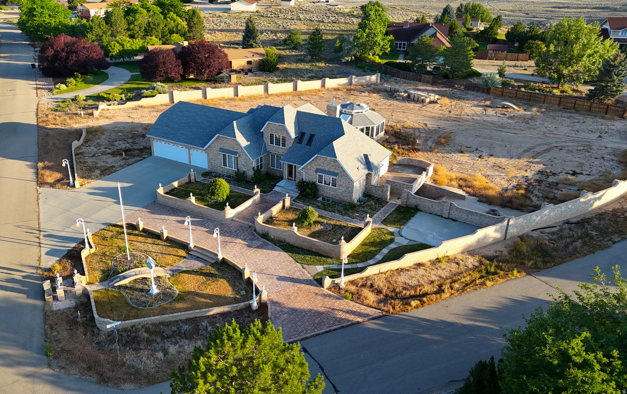 main property photo 65