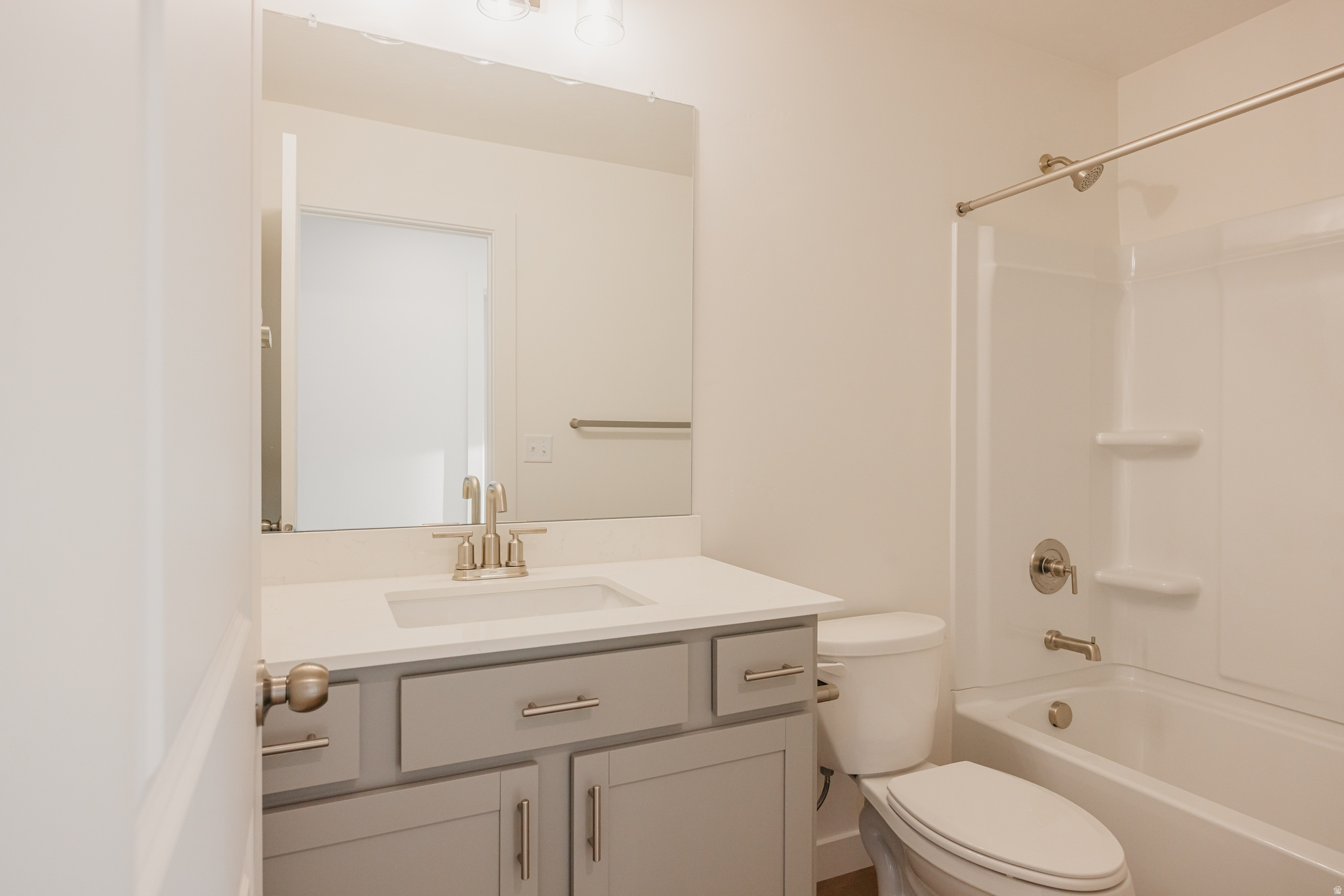 main property photo 78
