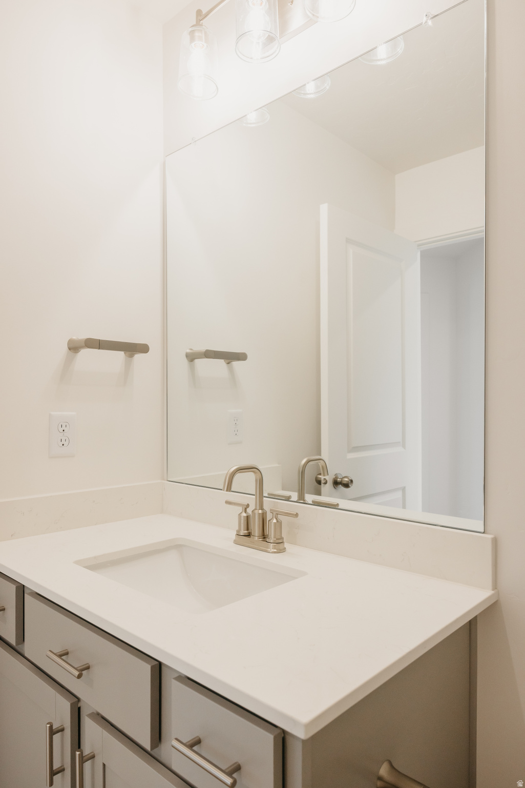 main property photo 81