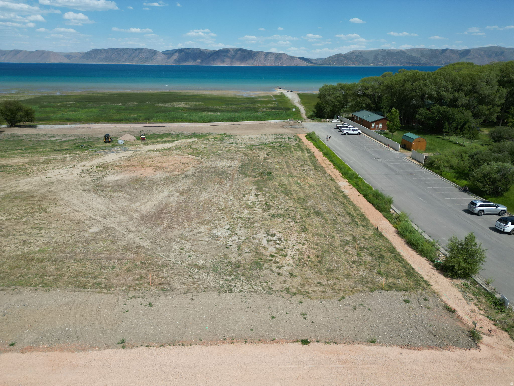 main property photo 5