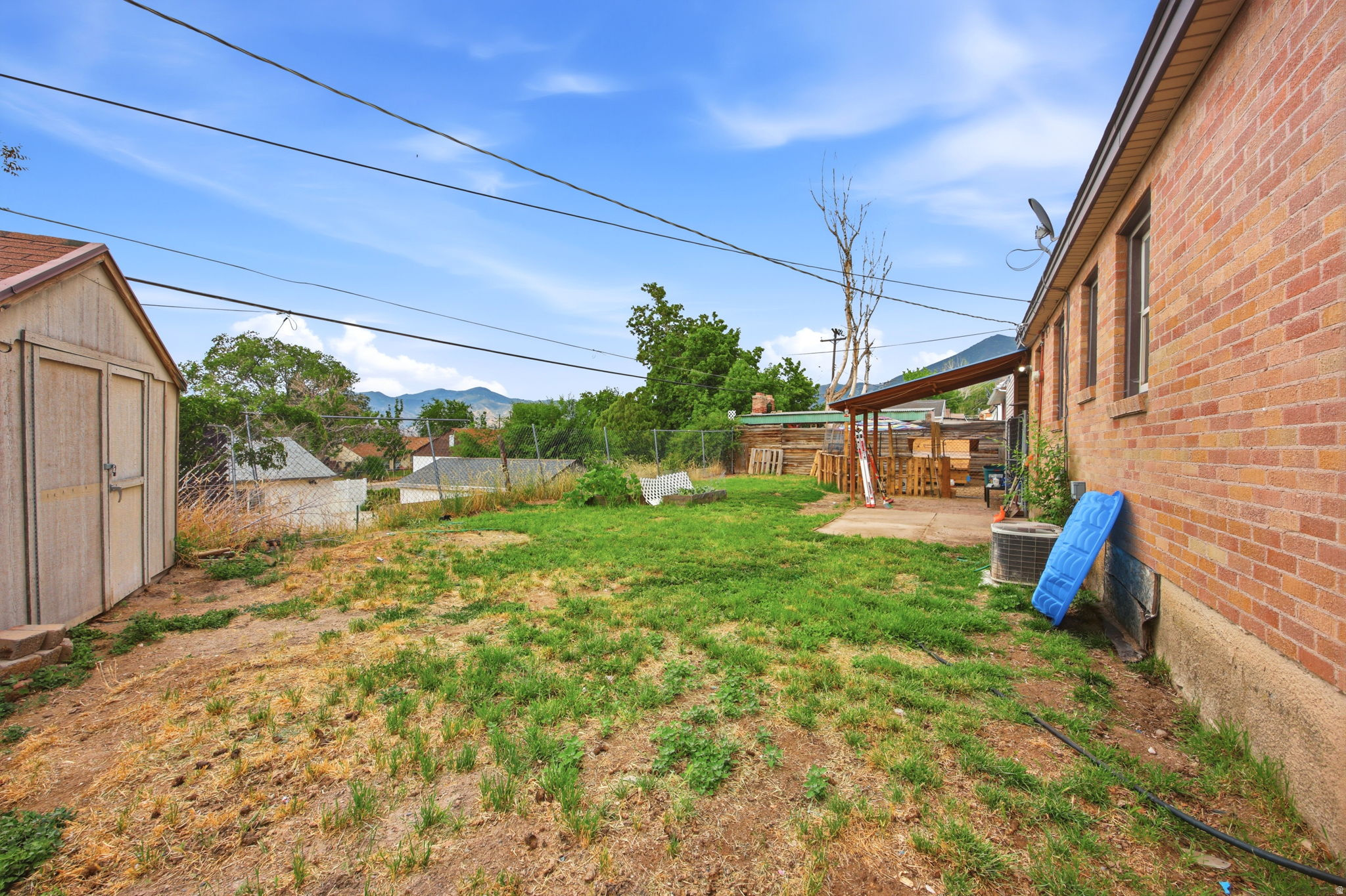 main property photo 16