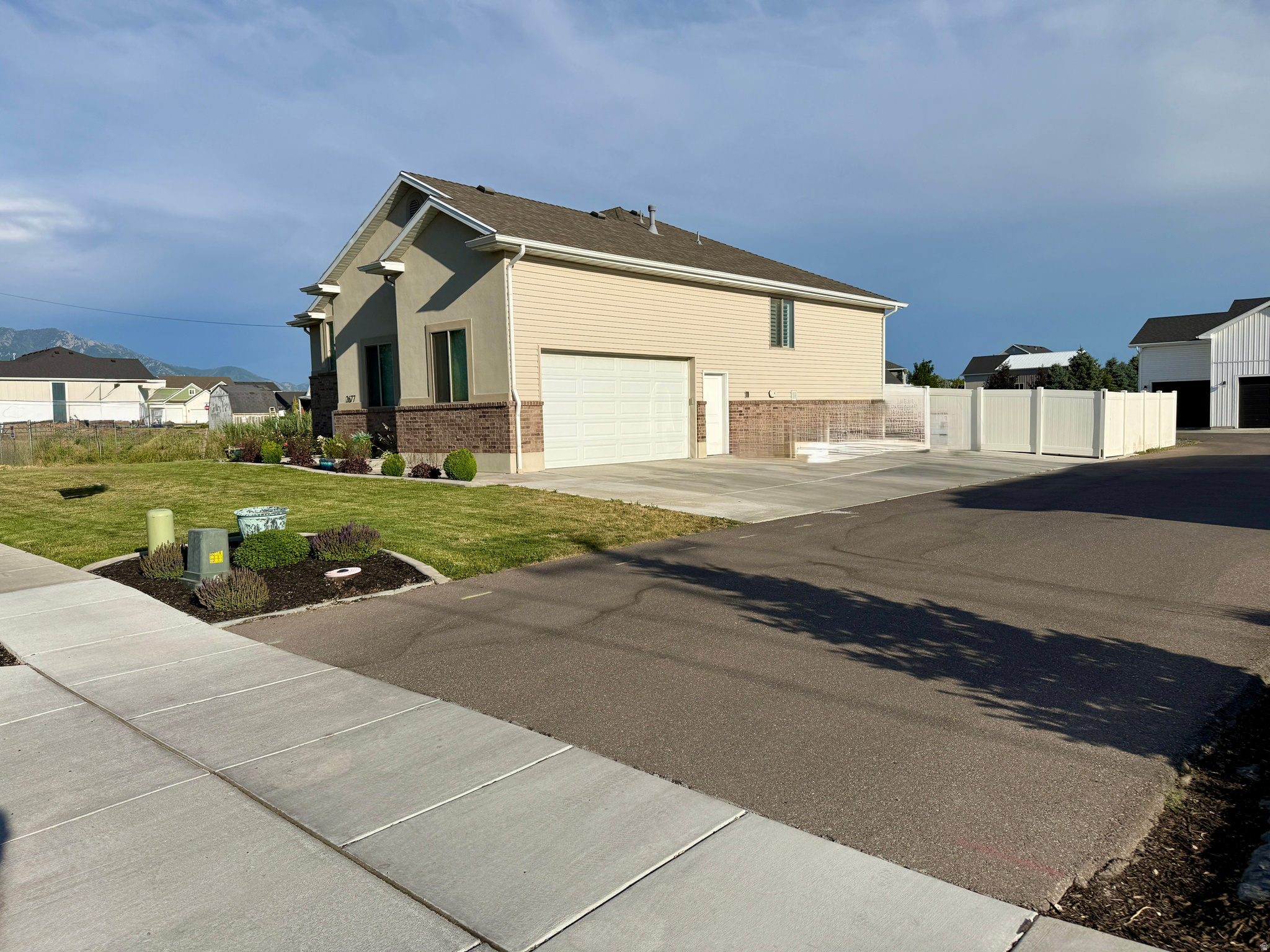 main property photo 56