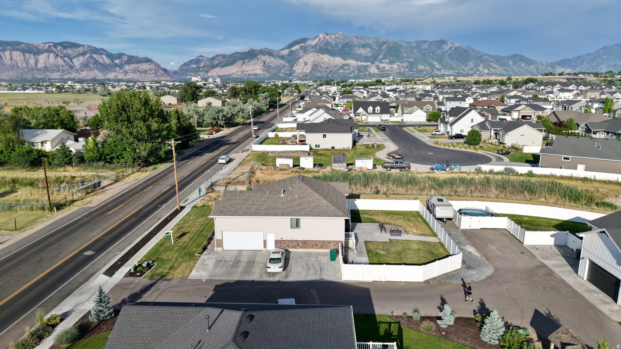 main property photo 66