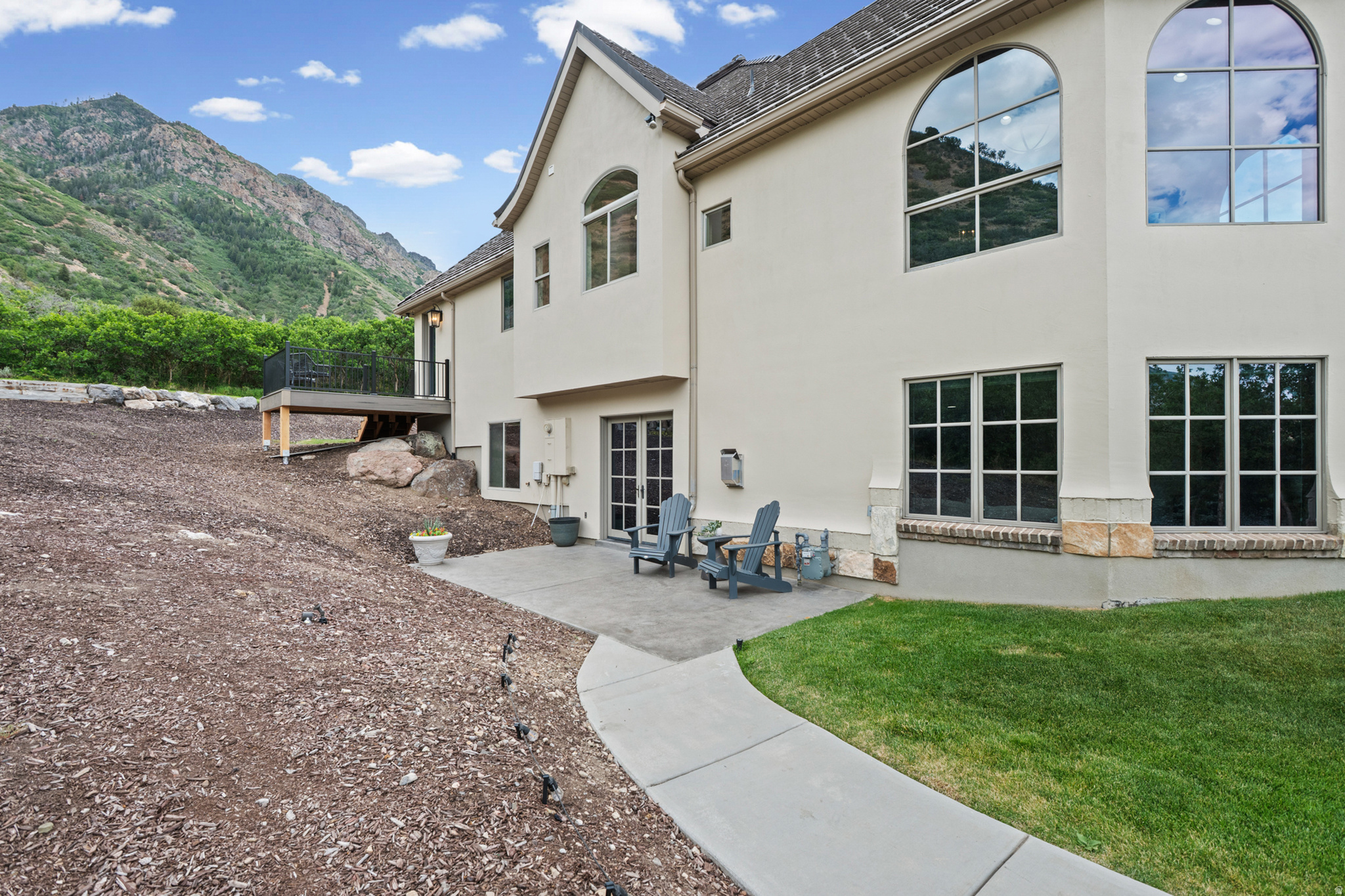 main property photo 42