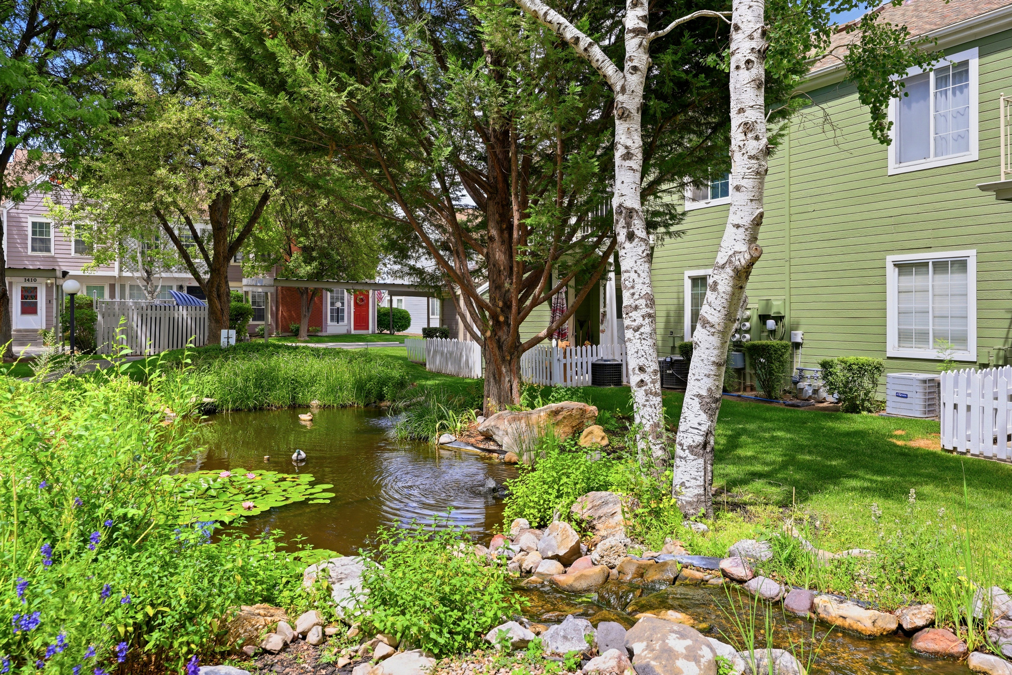 main property photo 18