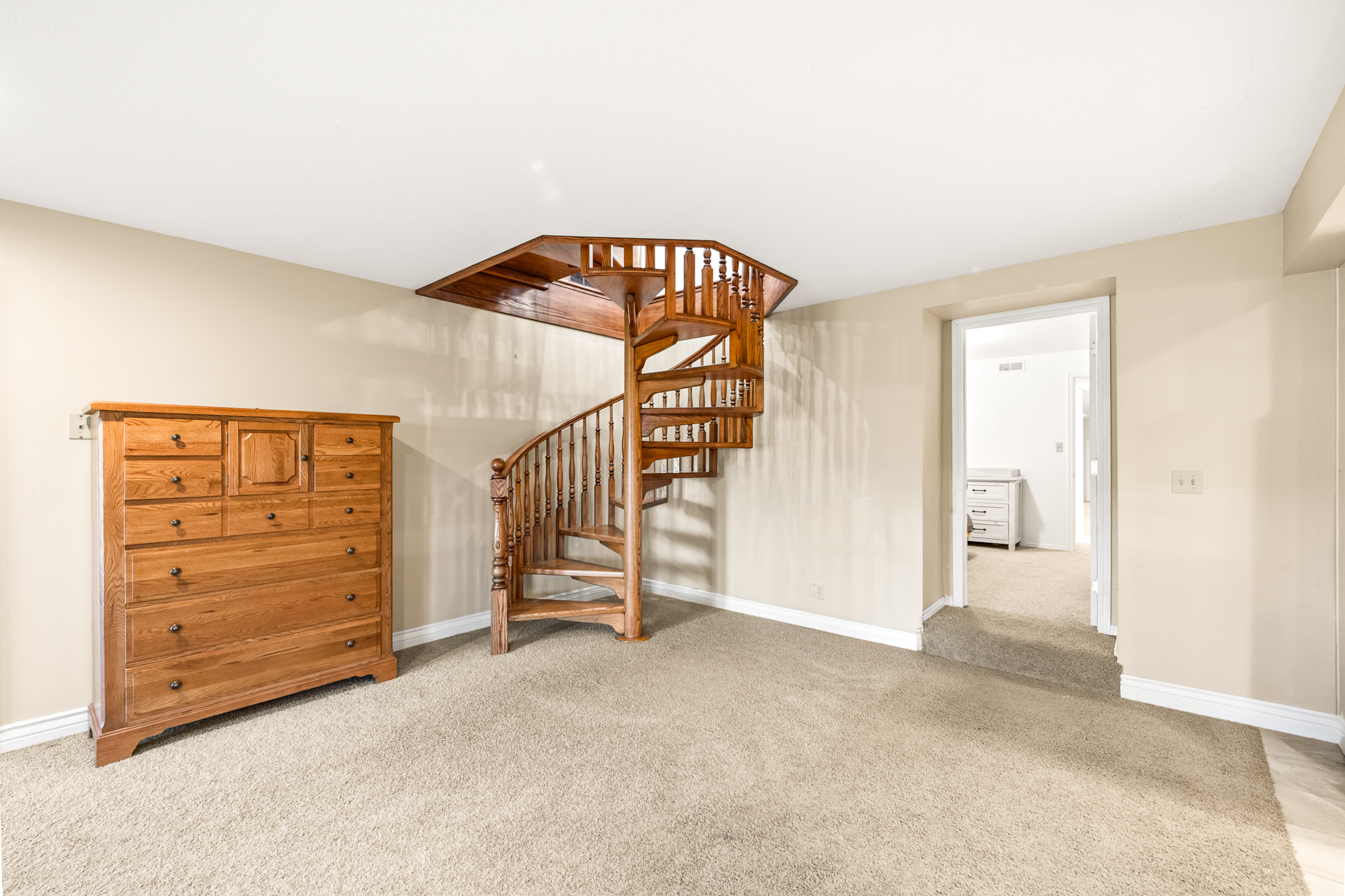 main property photo 70